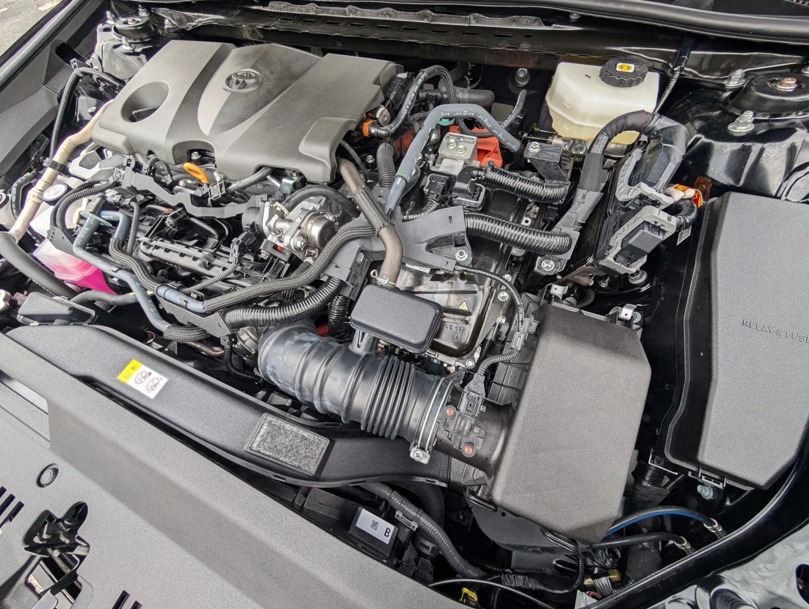 2025 Toyota Camry LE photo 20