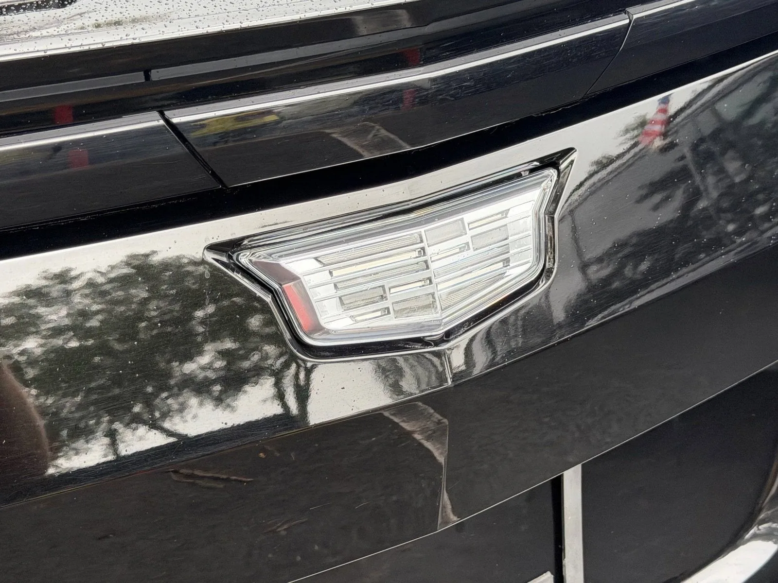 2024 Cadillac LYRIQ Tech photo 12