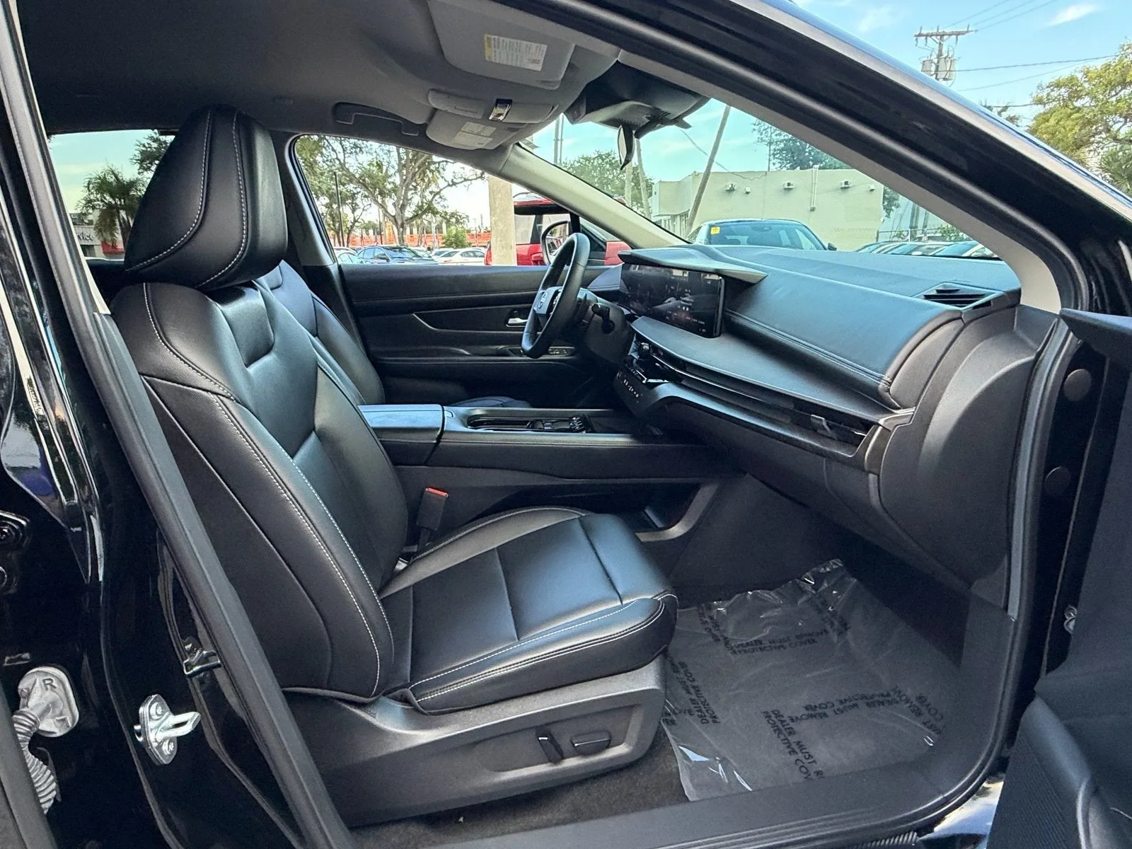 2025 Nissan Murano SV photo 18