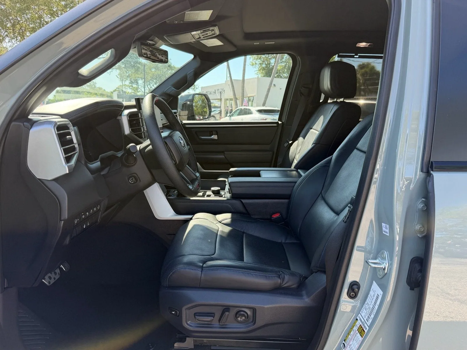 2025 Toyota Sequoia Platinum photo 11