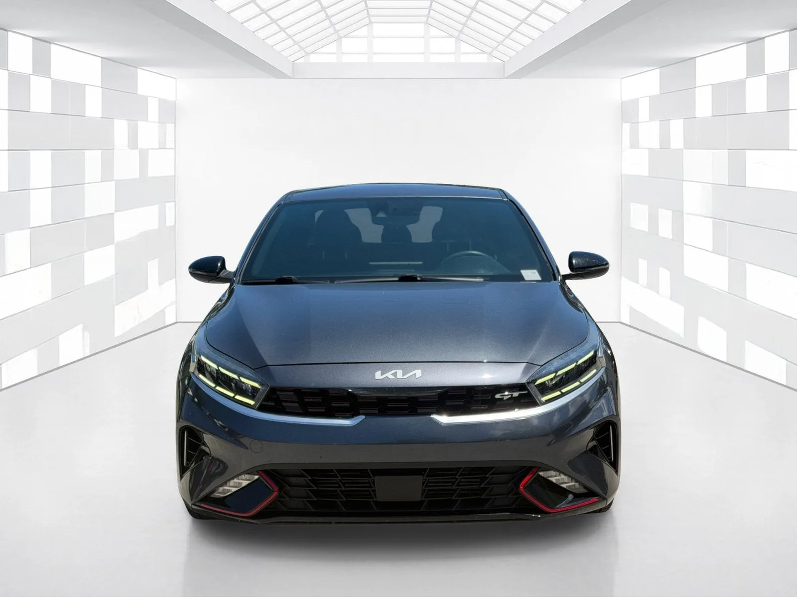 2022 Kia Forte GT photo 2
