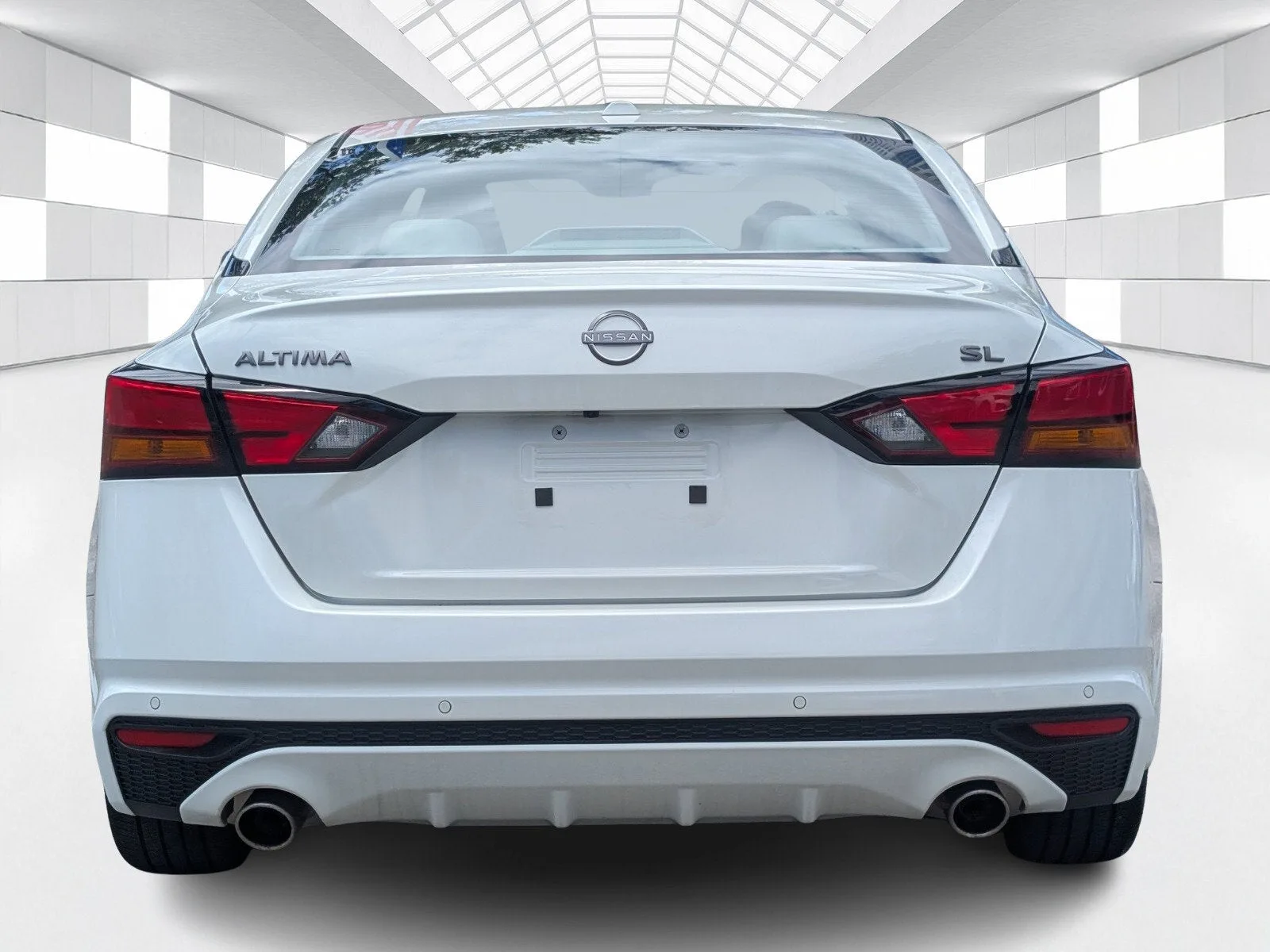 2025 Nissan Altima SL photo 6