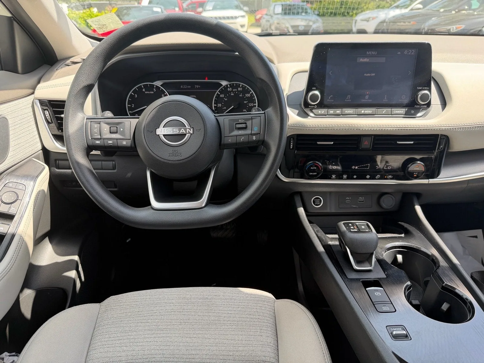 2023 Nissan Rogue SV photo 16