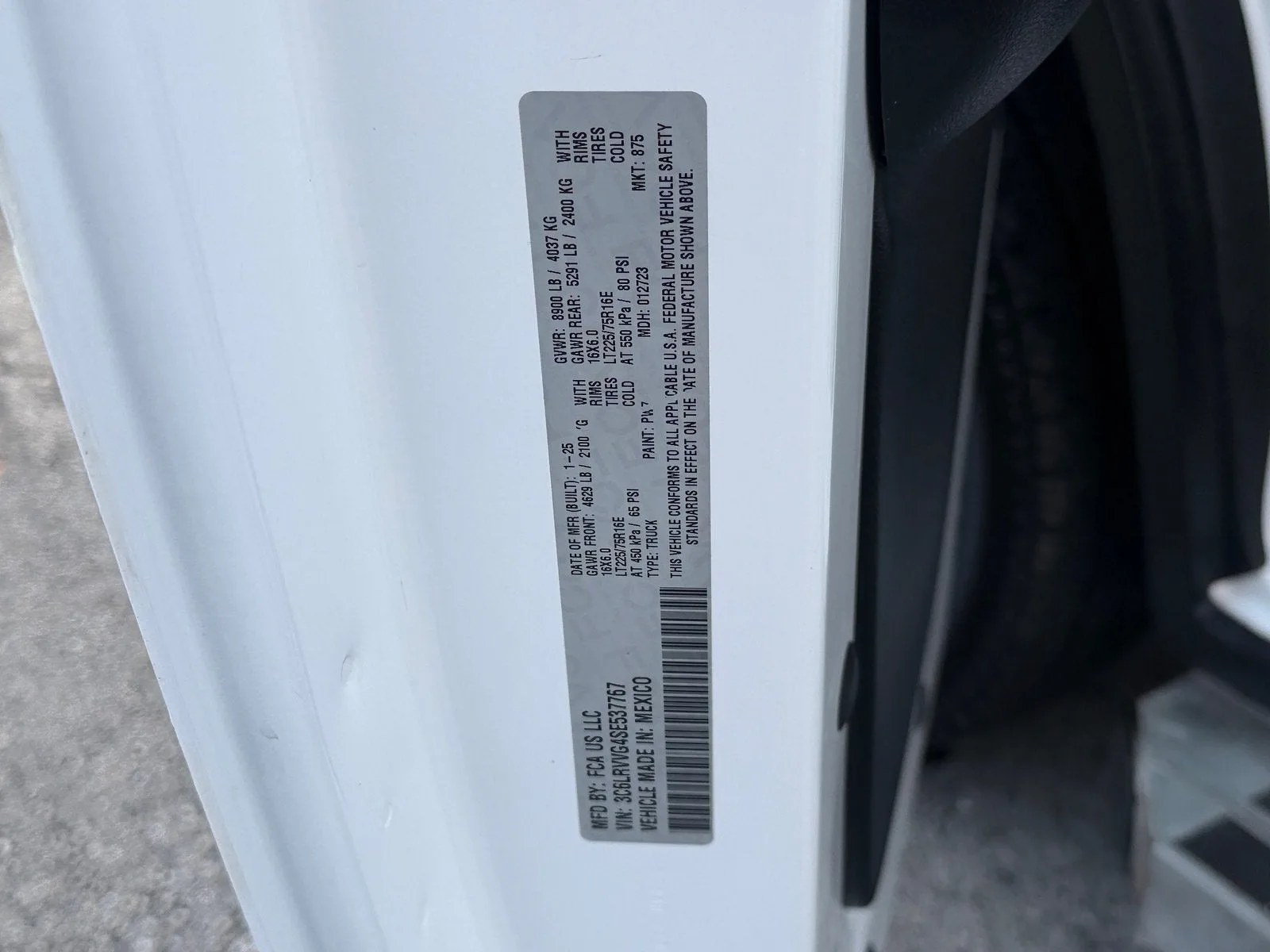 2025 RAM ProMaster Cargo Van Tradesman photo 21