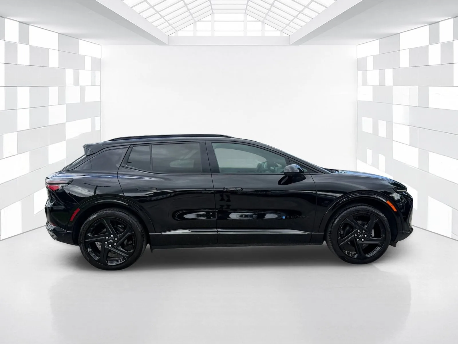 2024 Chevrolet Equinox EV RS photo 8