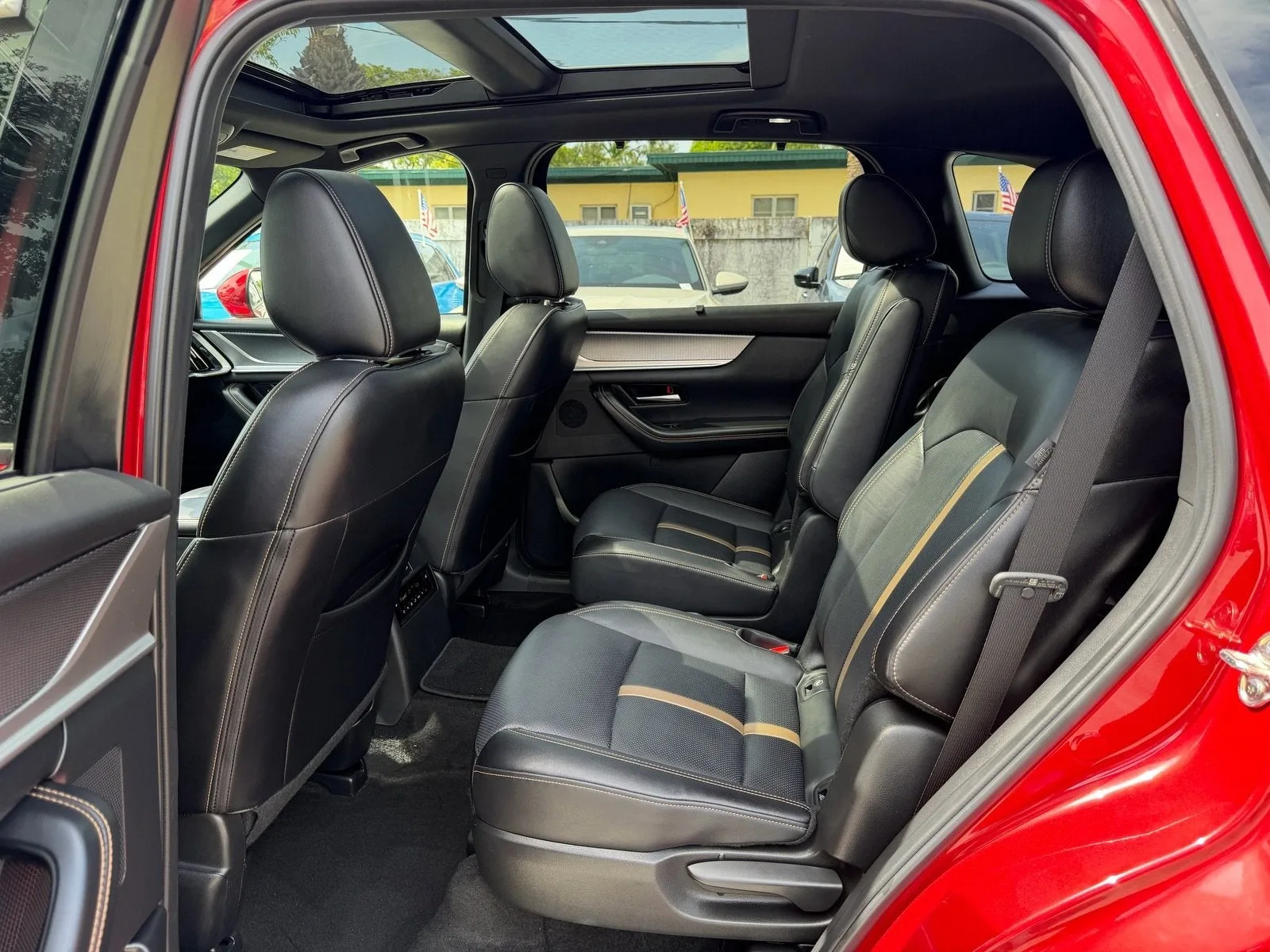 2025 Mazda CX-90 Premium Plus Package photo 13