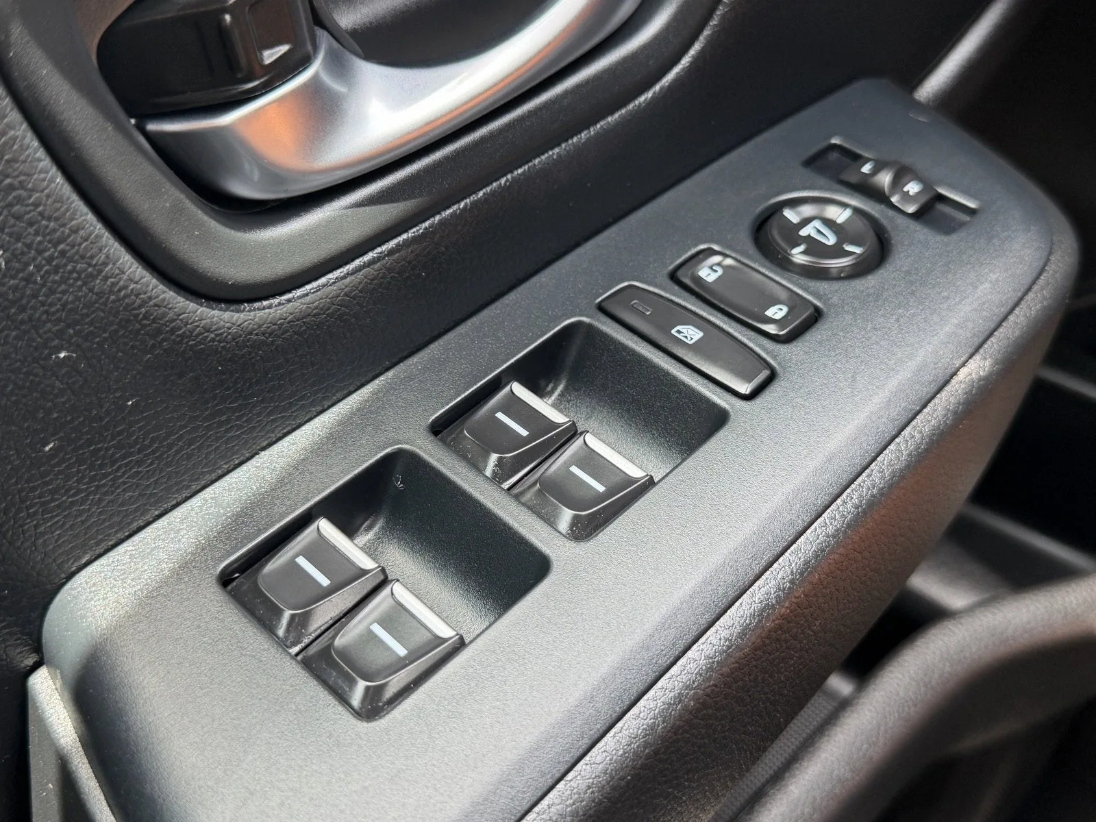 2025 Honda Pilot Sport photo 29