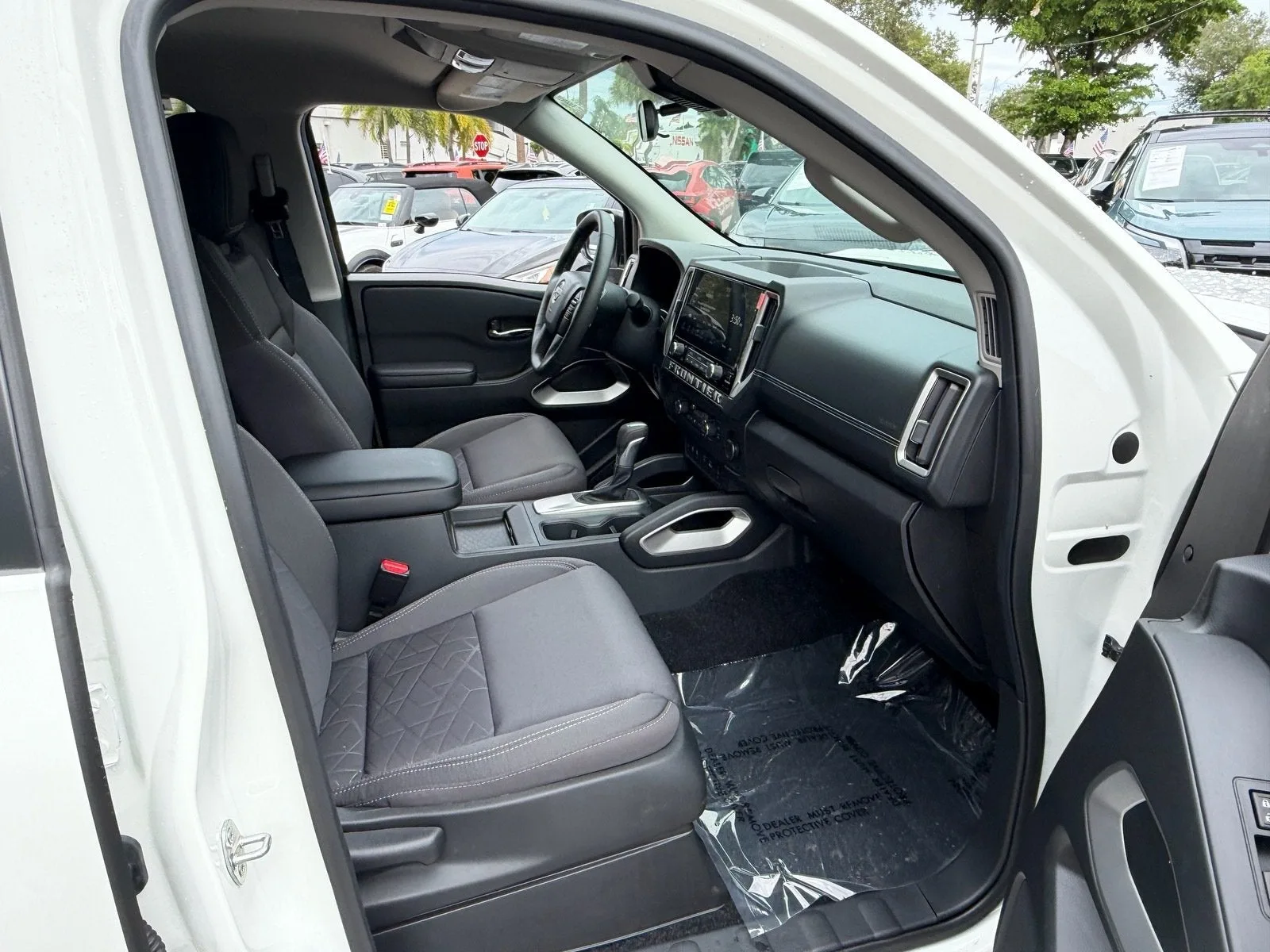 2026 Nissan Frontier Crew Cab SV Long Bed photo 16
