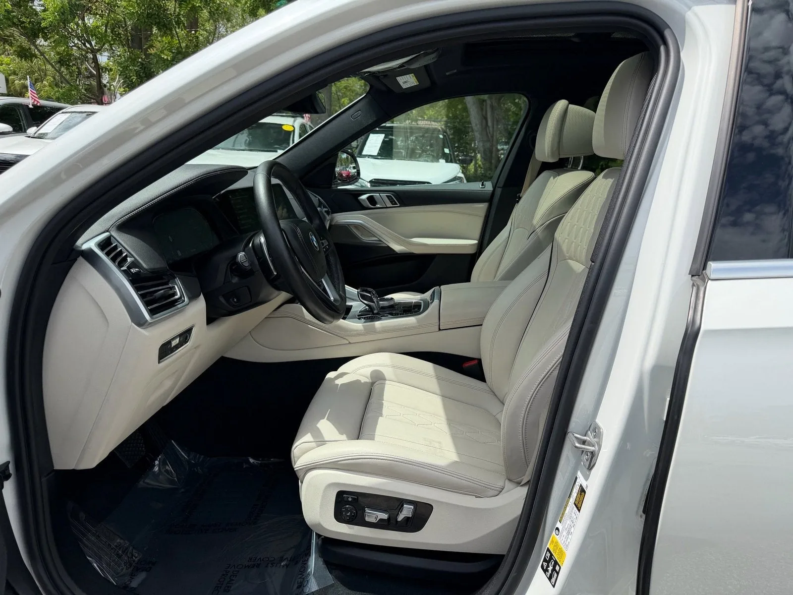 2023 BMW X6 xDrive40i photo 10
