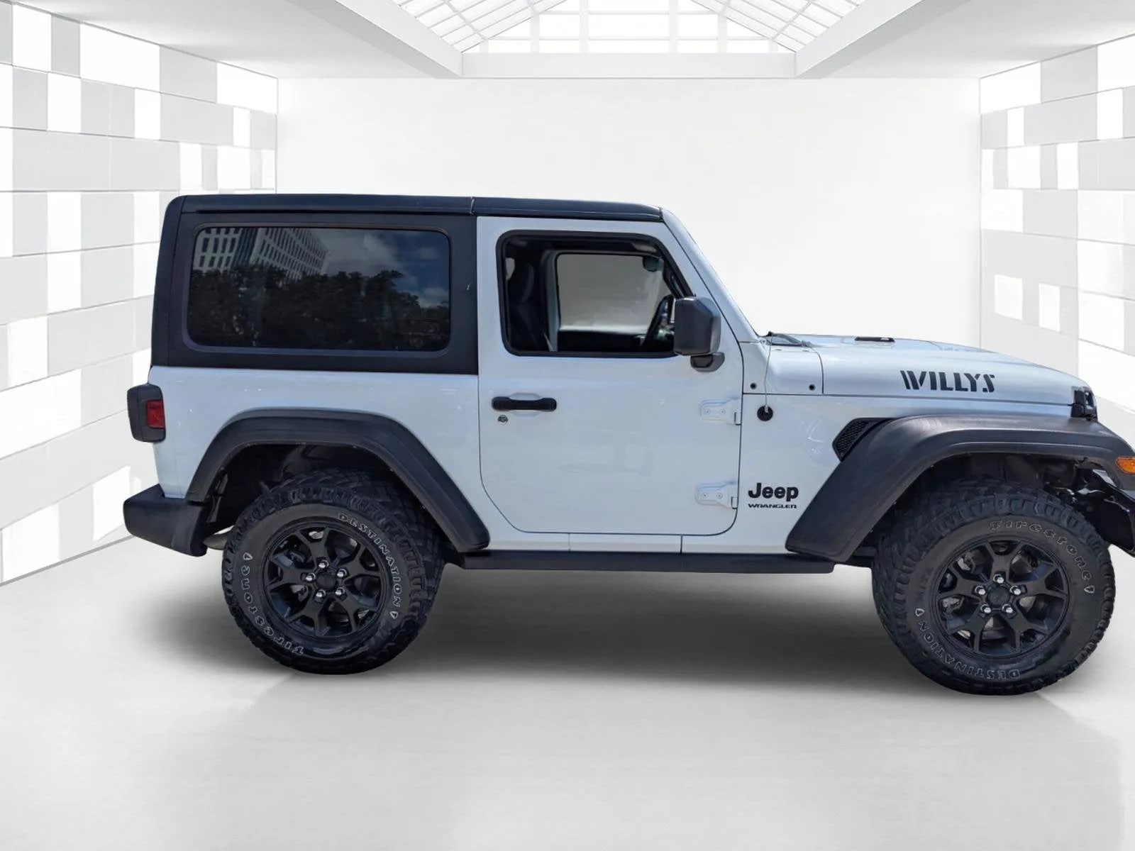 2022 Jeep Wrangler Willys photo 8