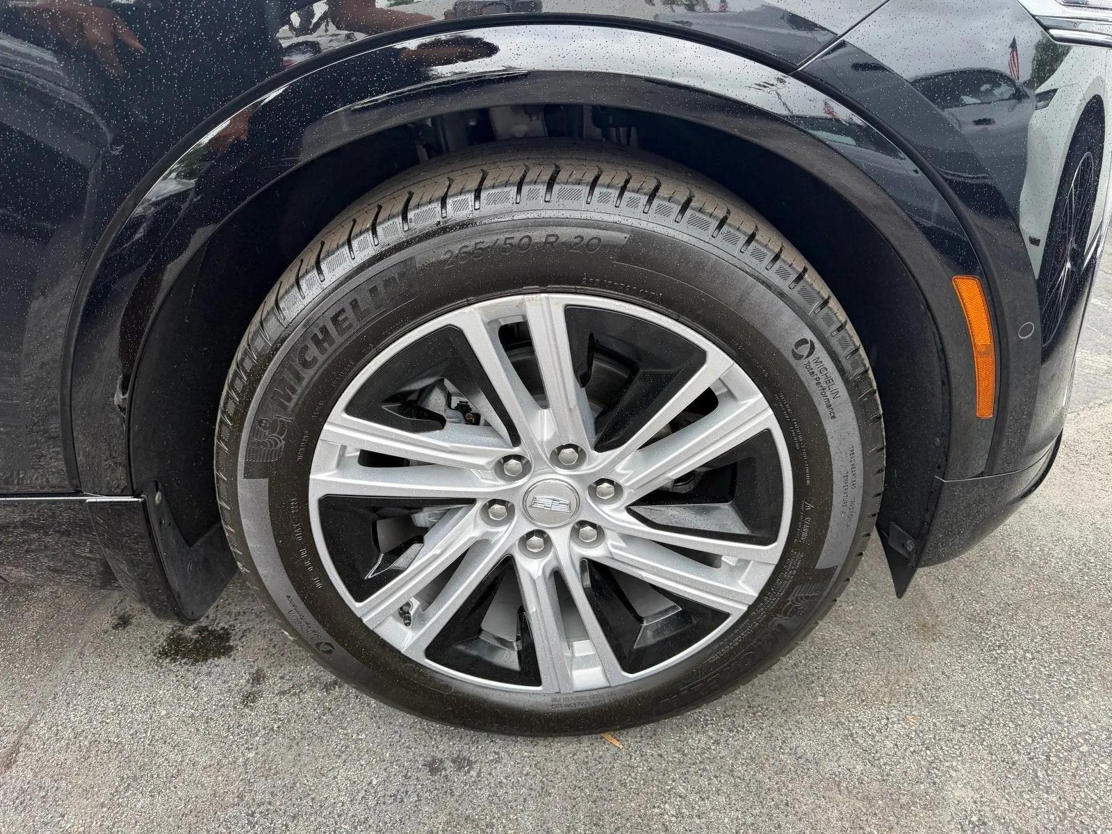 2024 Cadillac LYRIQ Tech photo 6