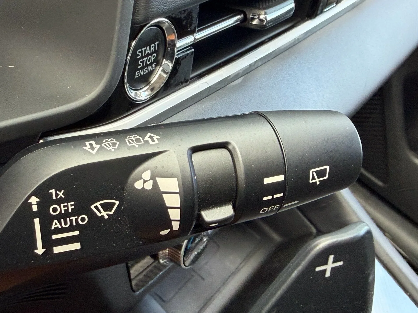 2022 Mitsubishi Outlander SE photo 31