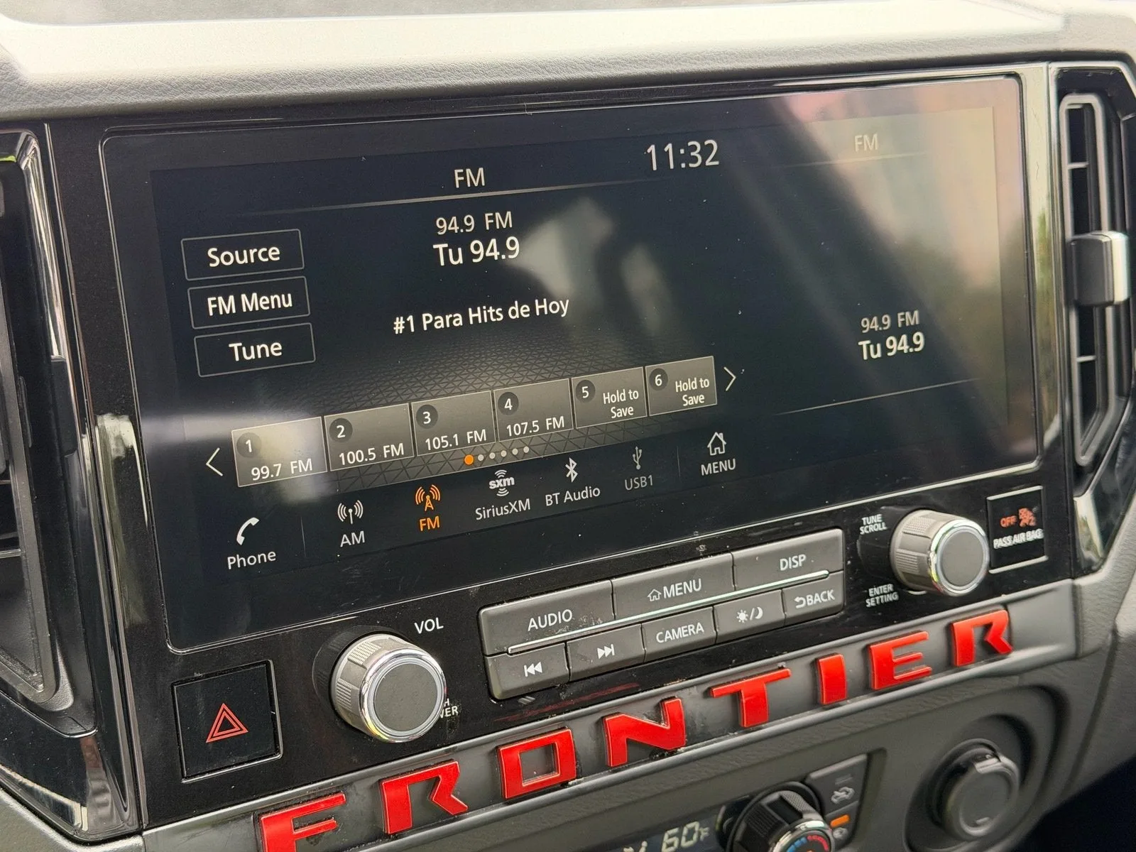 2025 Nissan Frontier Crew Cab PRO-X® photo 23