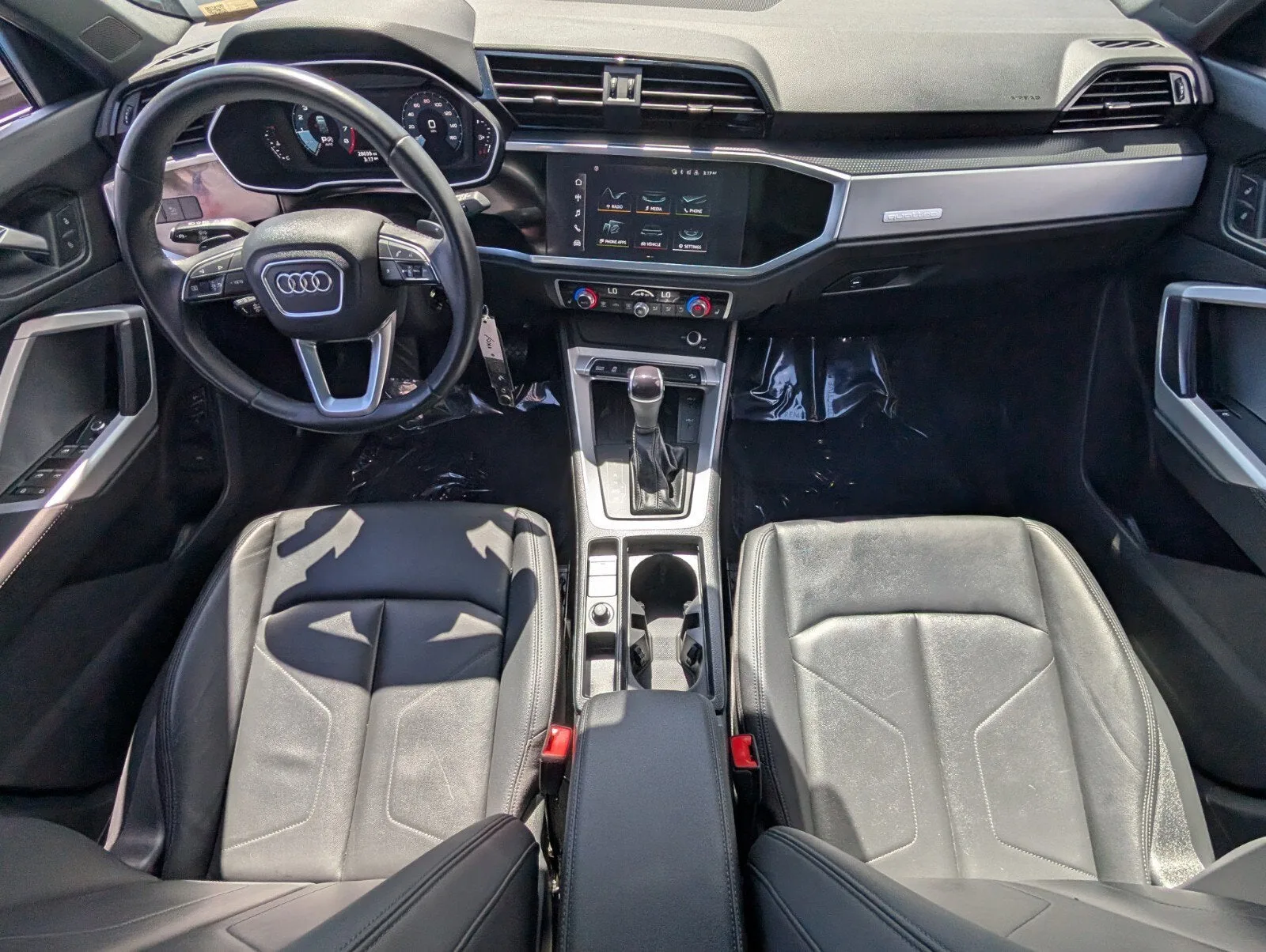 2022 Audi Q3 S line Premium Plus photo 15