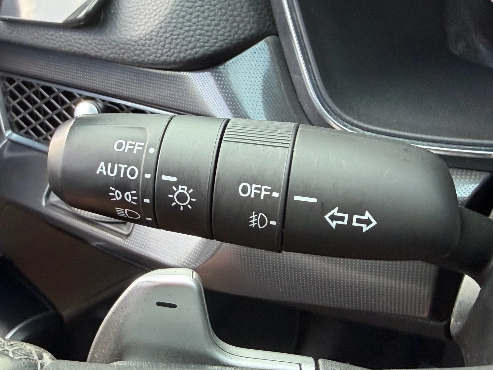 2023 Acura Integra w/A-Spec Technology Package photo 31