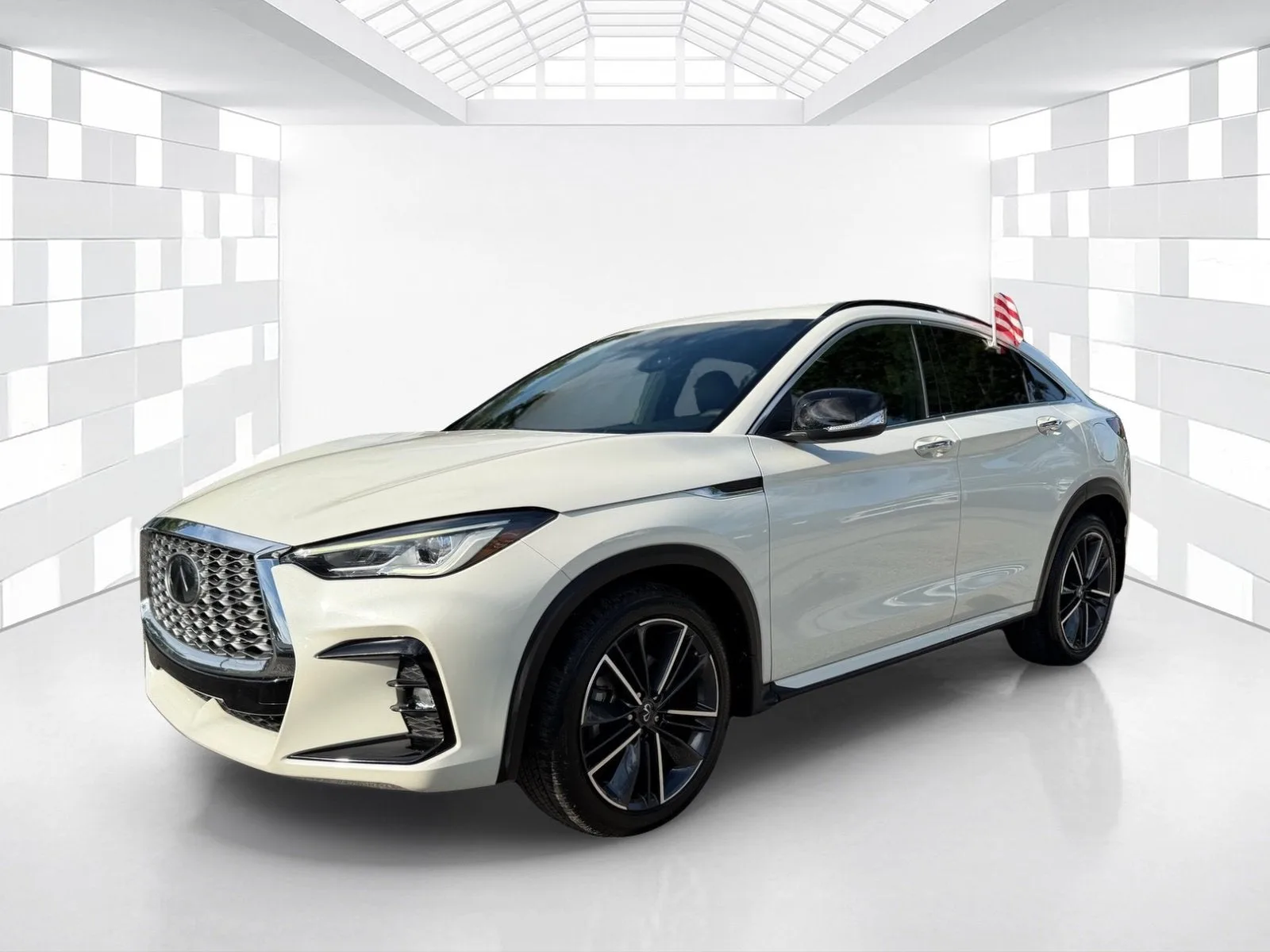 2023 INFINITI QX55 LUXE photo 3