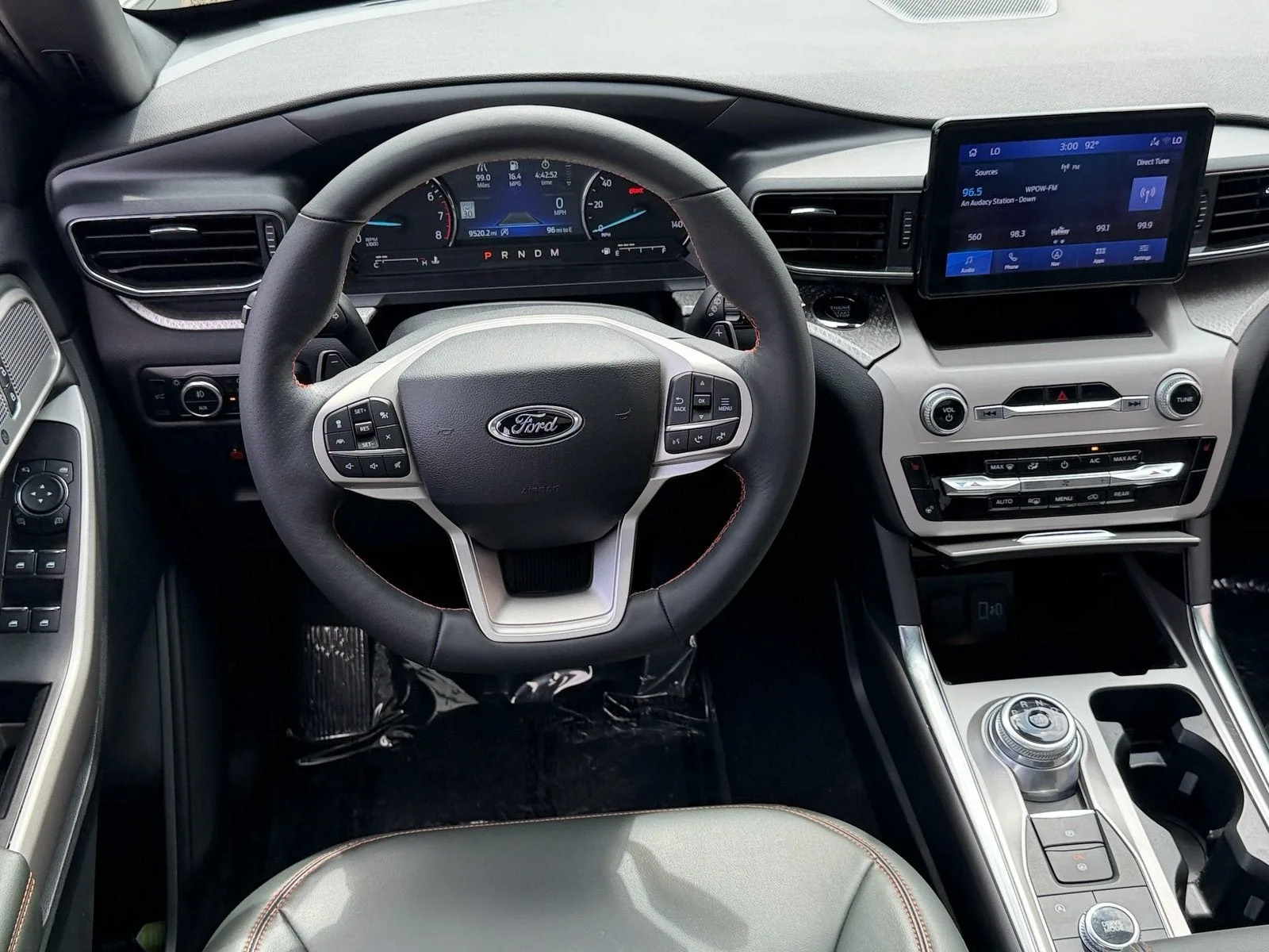 2024 Ford Explorer Timberline photo 13