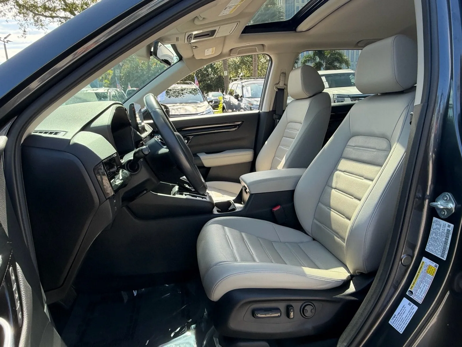 2024 Honda CR-V EX-L photo 9