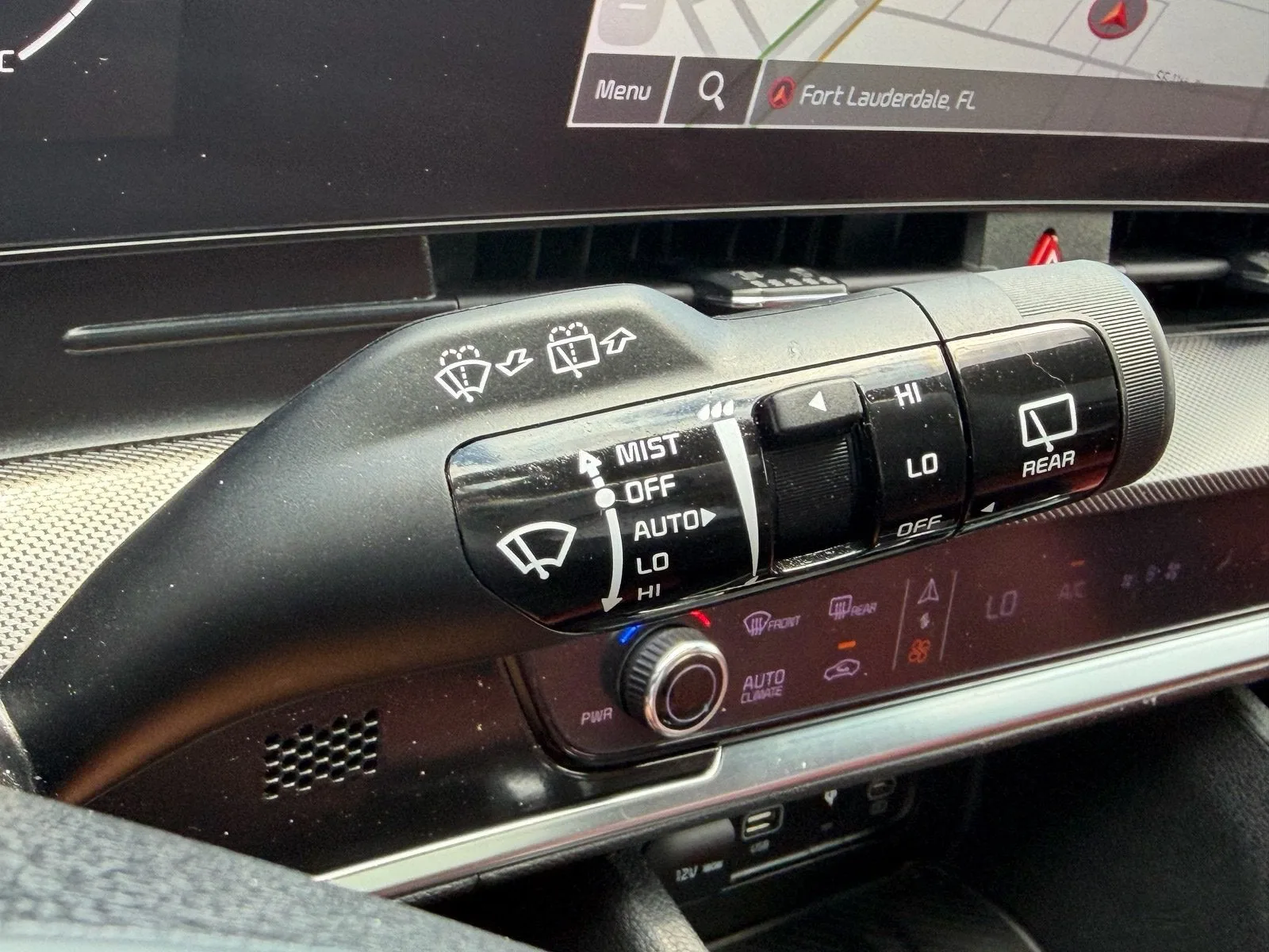 2023 Kia Sportage SX-Prestige photo 30