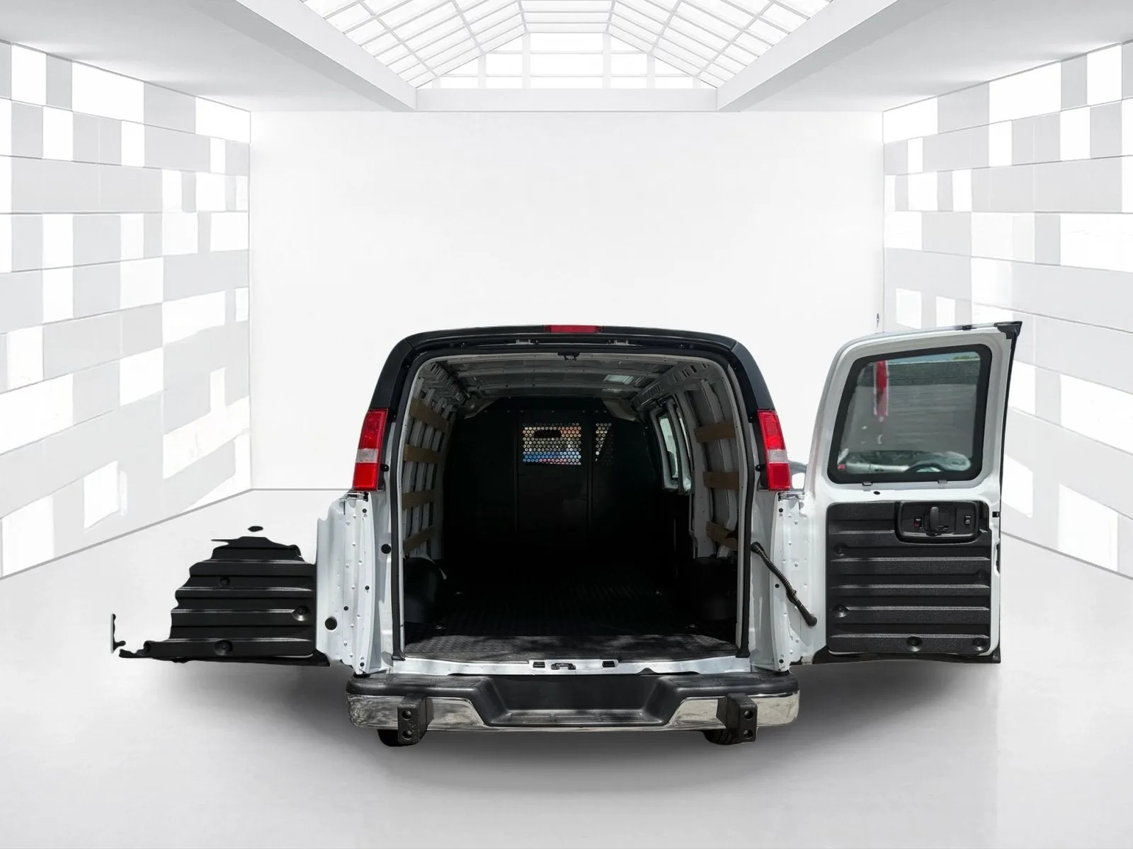 2025 Chevrolet Express Cargo Van Work Van photo 14