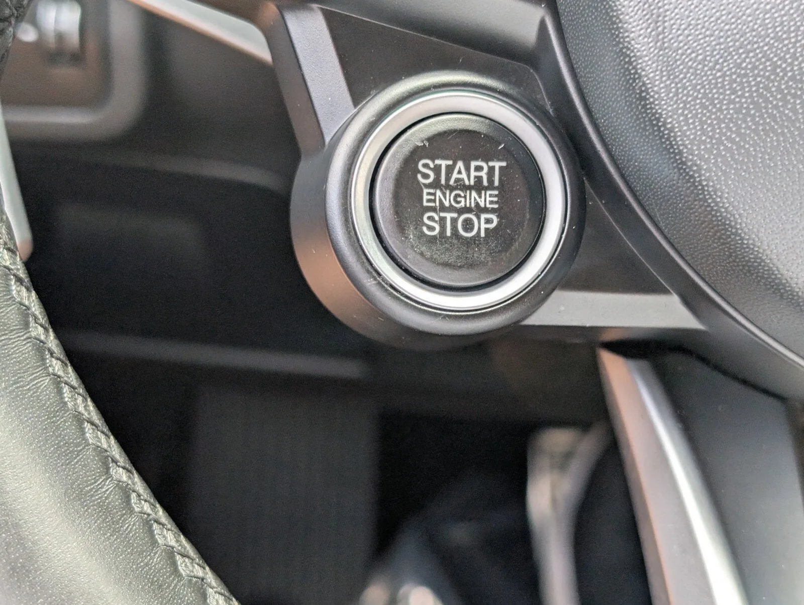 2022 Alfa Romeo Stelvio Veloce photo 29
