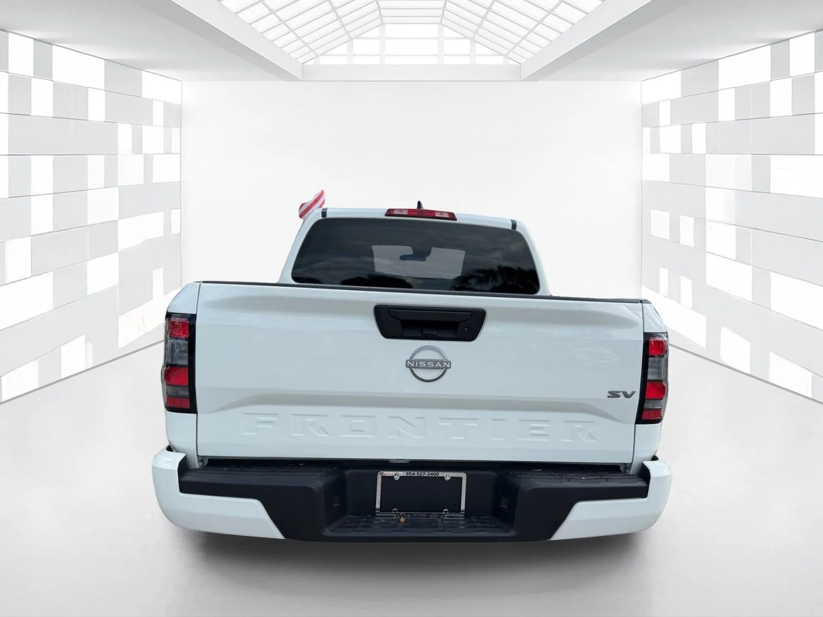 2024 Nissan Frontier Crew Cab SV photo 6