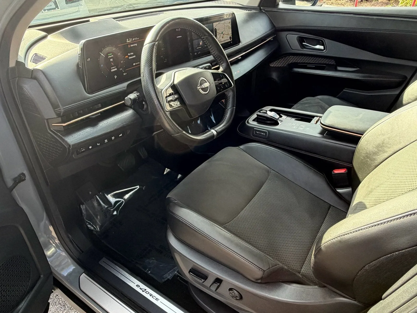 2023 Nissan ARIYA EVOLVE+ photo 12