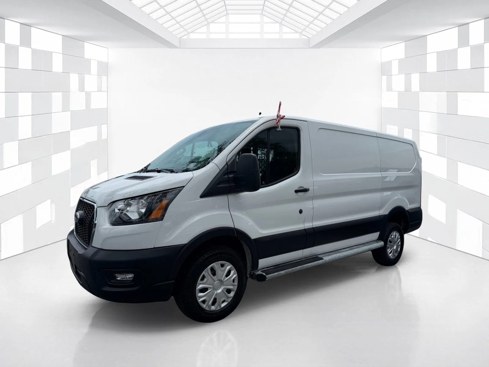 2025 Ford Transit Cargo Van Base photo 3