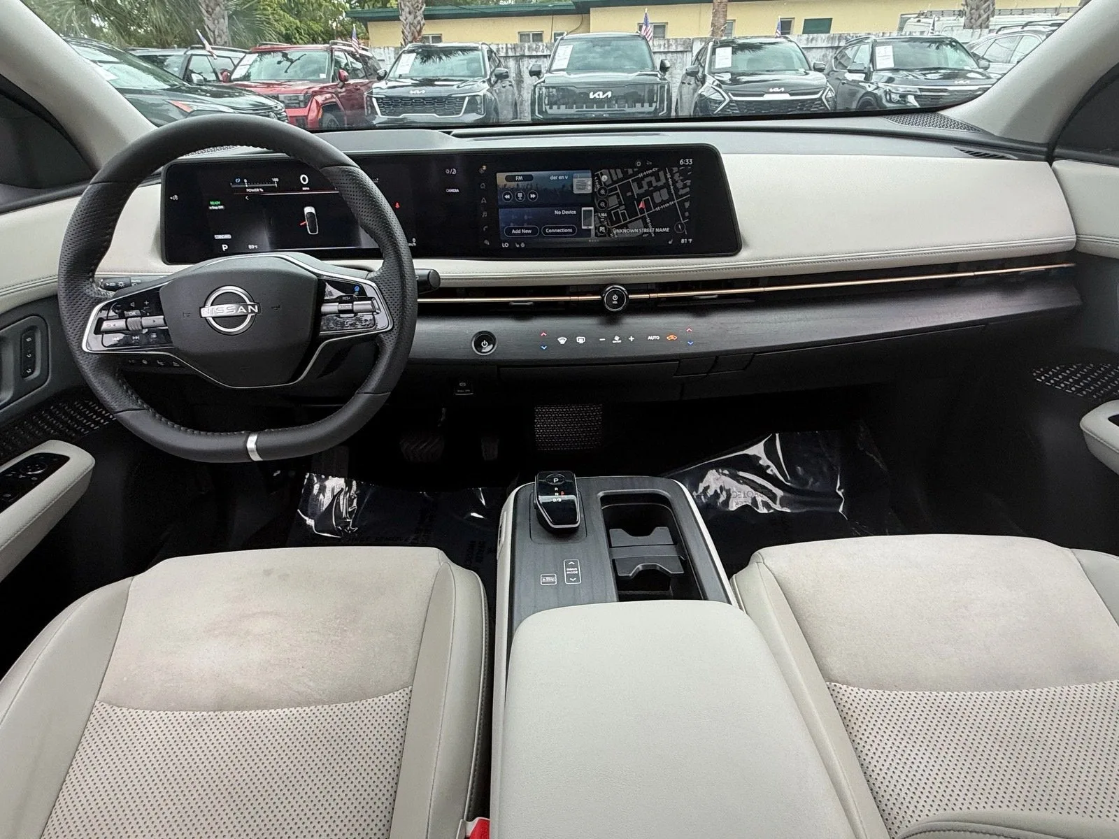 2025 Nissan ARIYA ENGAGE photo 14