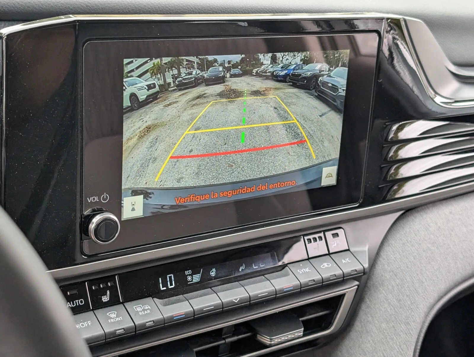 2025 Toyota Camry LE photo 22