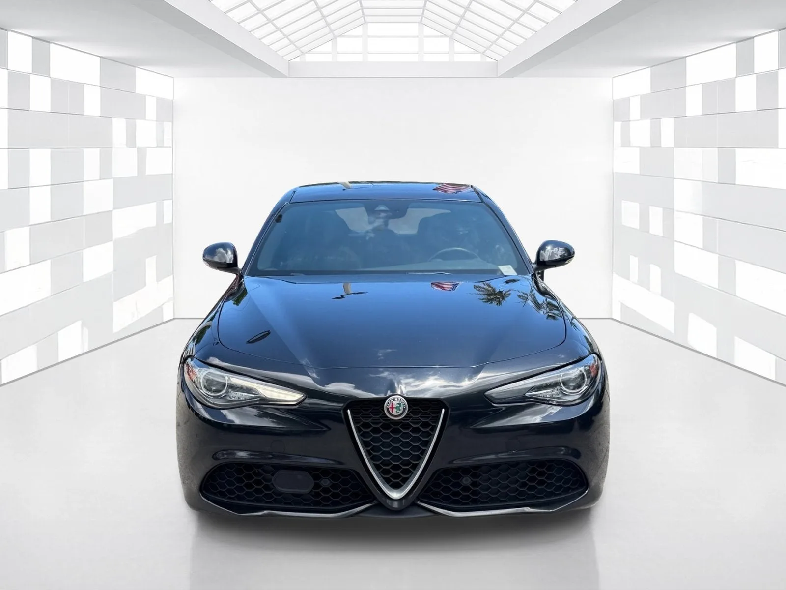 2023 Alfa Romeo Giulia Ti photo 2