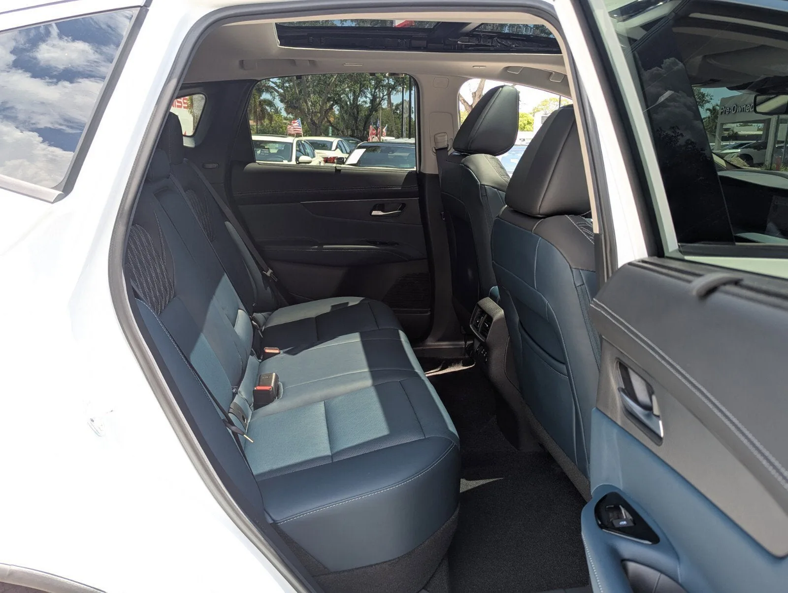 2026 Nissan Murano Platinum photo 19