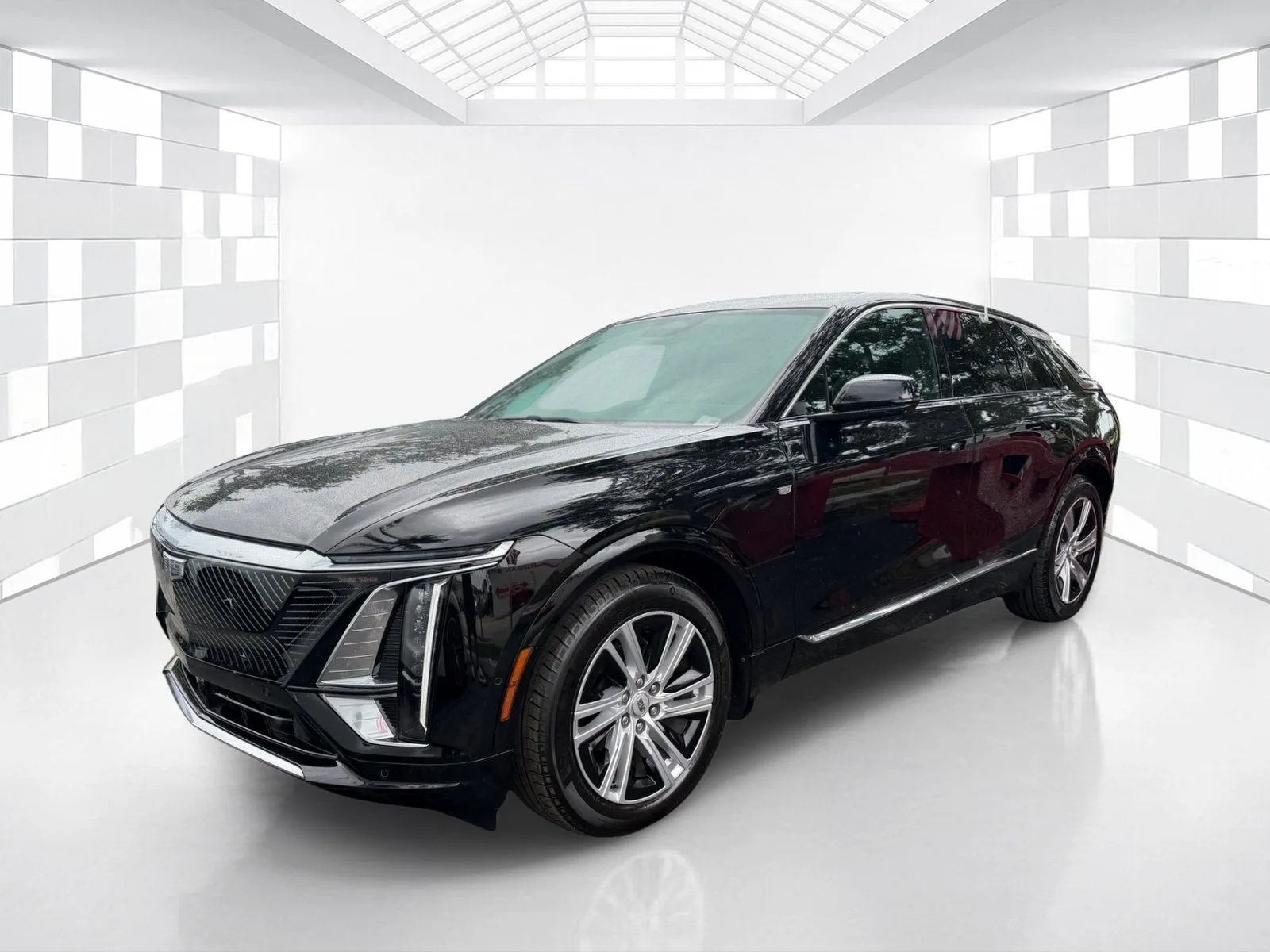 2024 Cadillac LYRIQ Tech photo 3