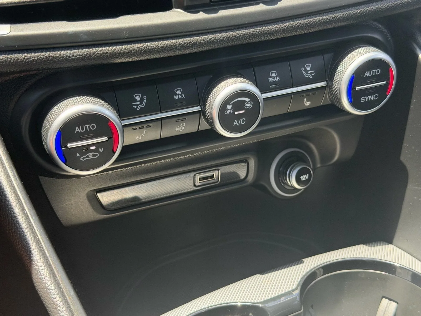 2024 Alfa Romeo Giulia Ti photo 26