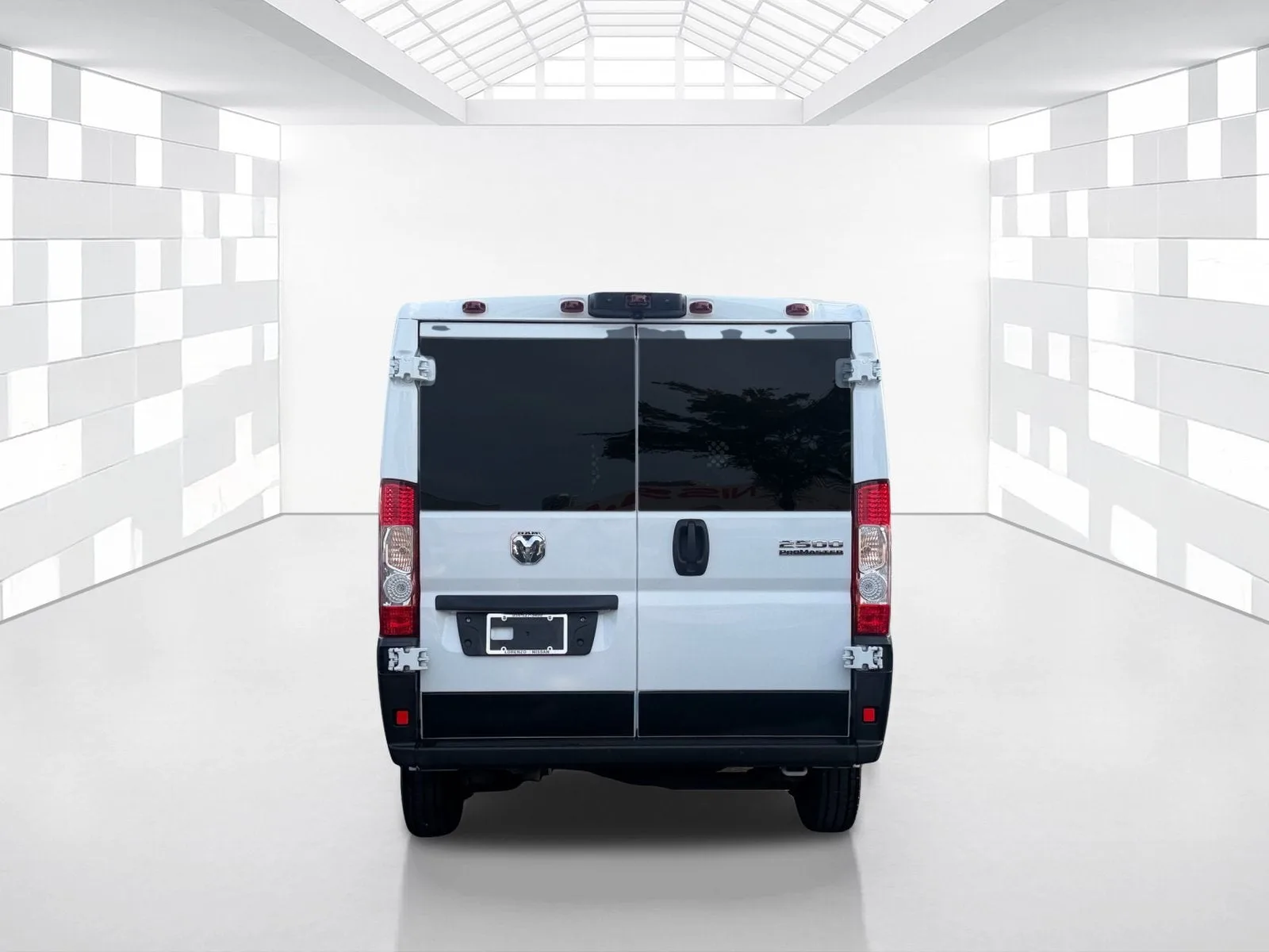 2025 RAM ProMaster Cargo Van Tradesman photo 6