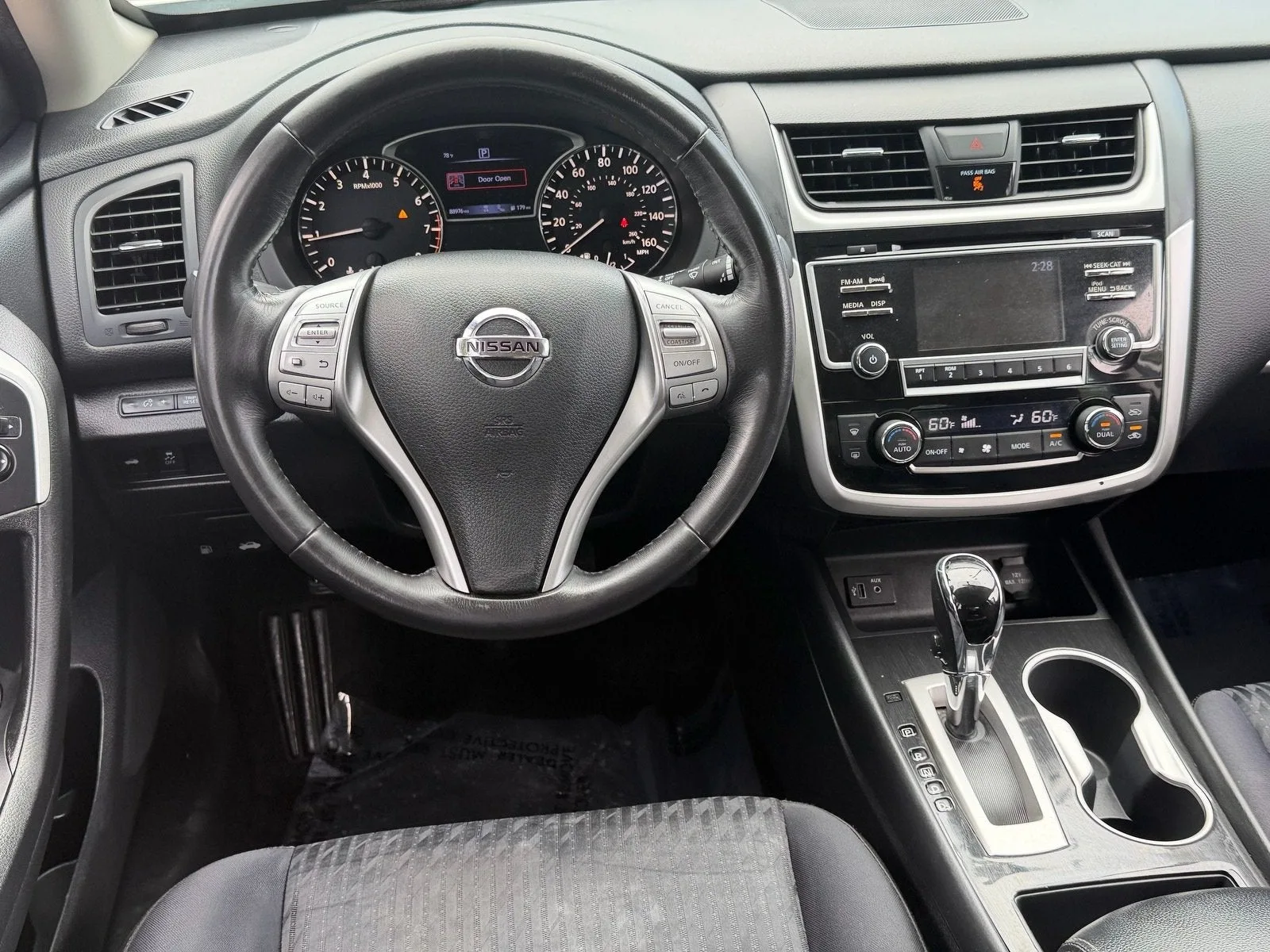 2018 Nissan Altima 2.5 SV photo 12