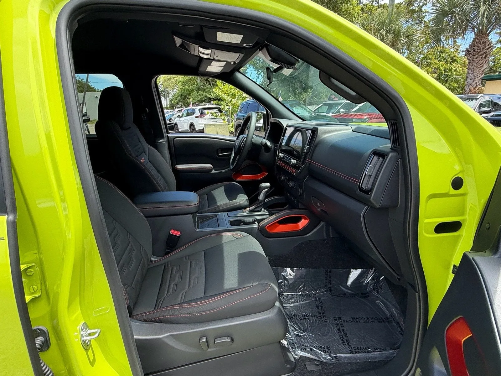2026 Nissan Frontier Crew Cab PRO-X® photo 17