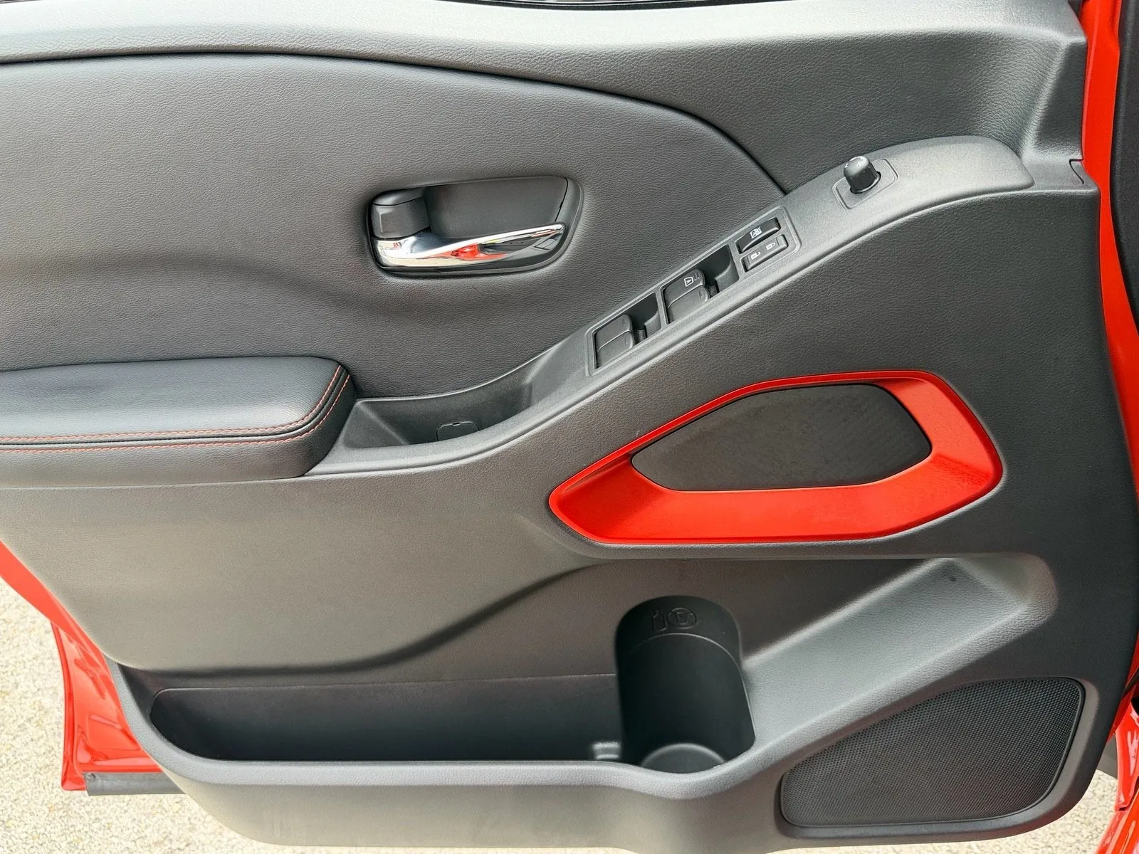 2025 Nissan Frontier Crew Cab PRO-X® photo 34