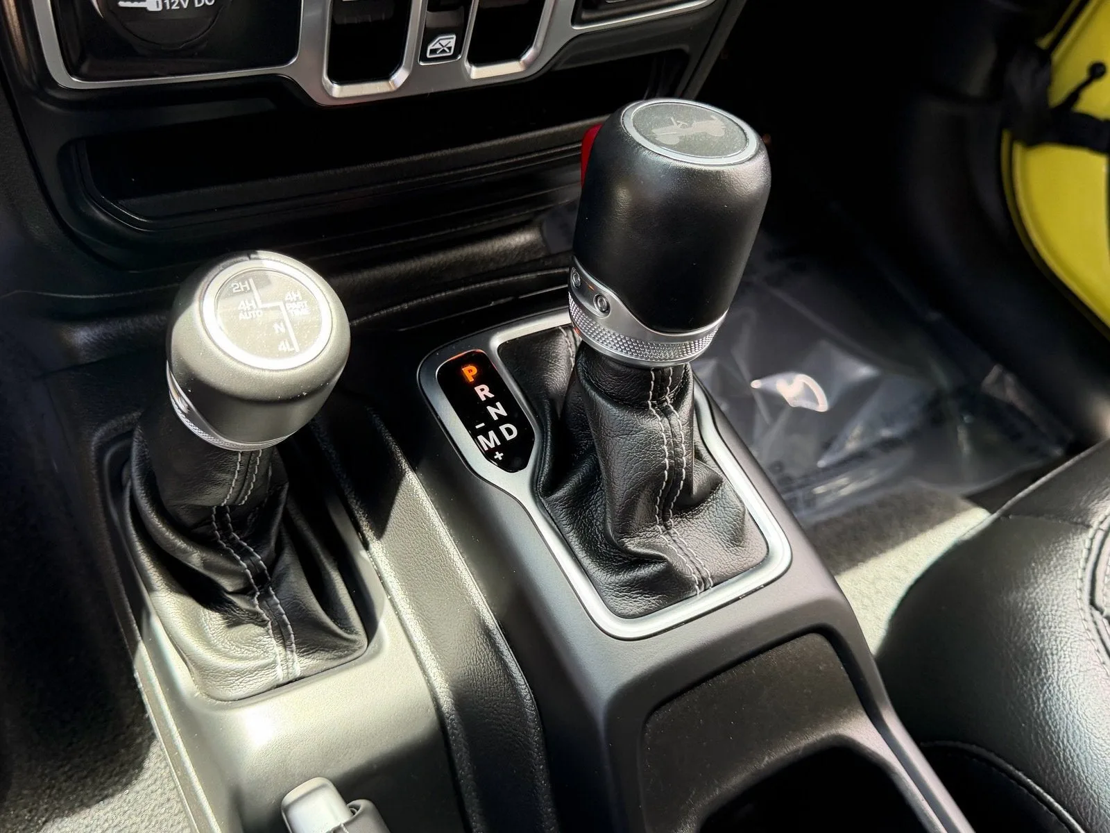 2022 Jeep Wrangler 4xe Unlimited Sahara photo 29