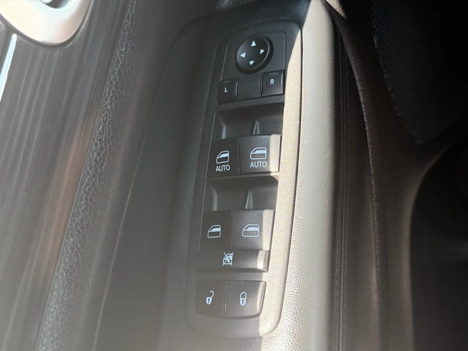 2021 Jeep Grand Cherokee Laredo X photo 33