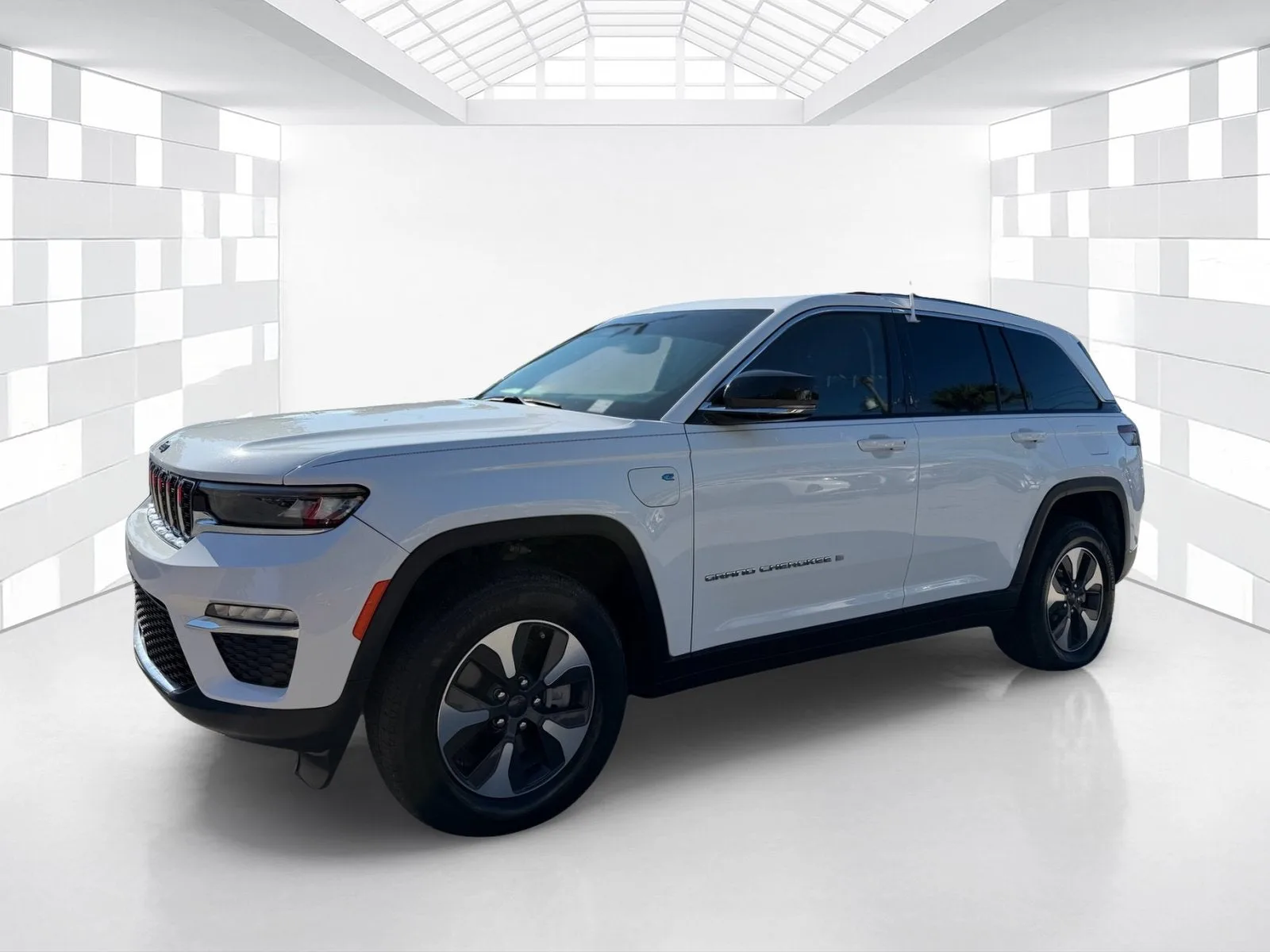 2023 Jeep Grand Cherokee 4xe 4xe photo 3