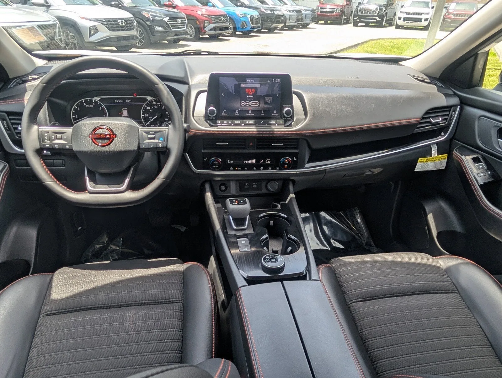 2025 Nissan Rogue Rock Creek® photo 13