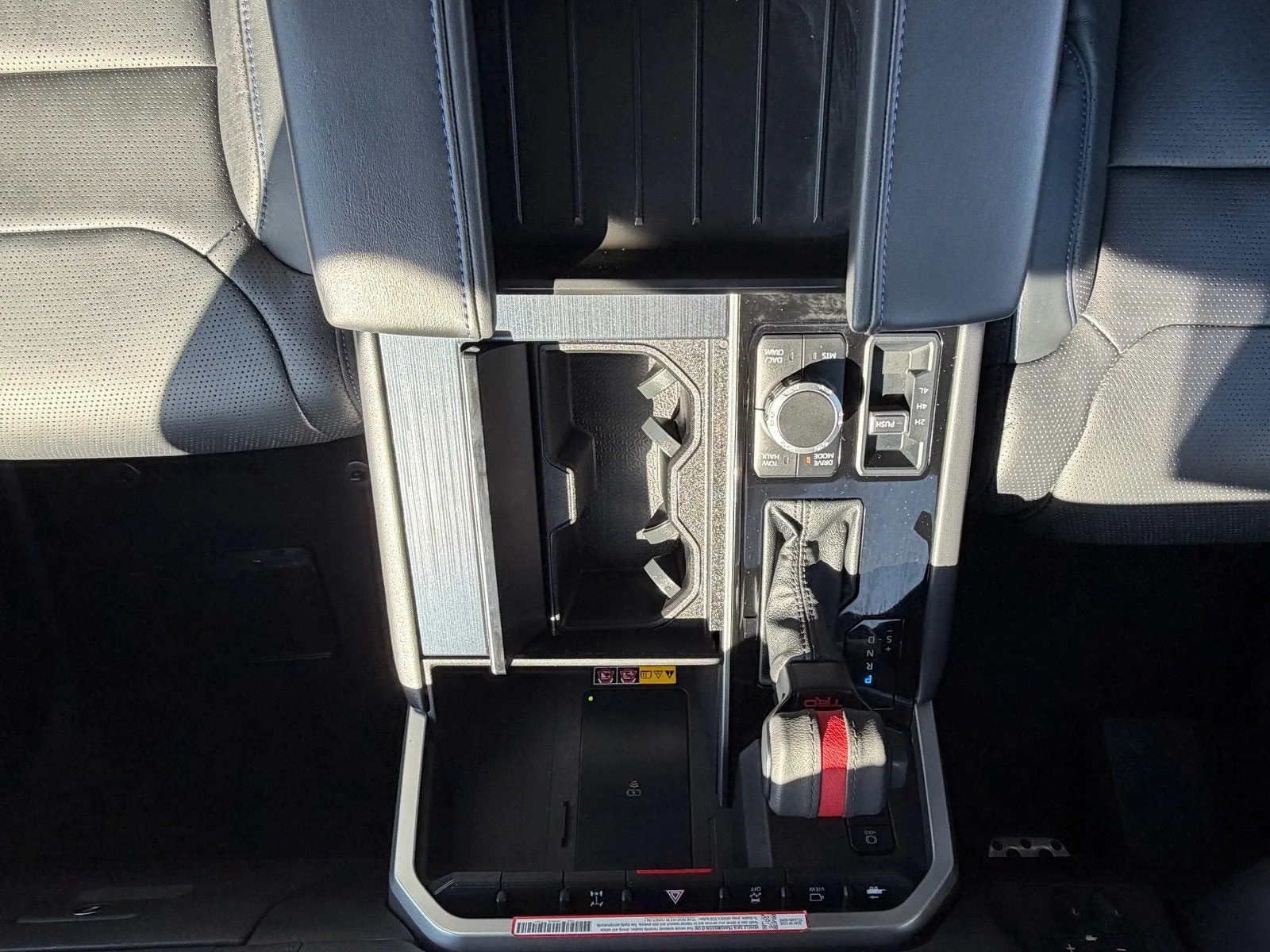 2025 Toyota Sequoia Platinum photo 19