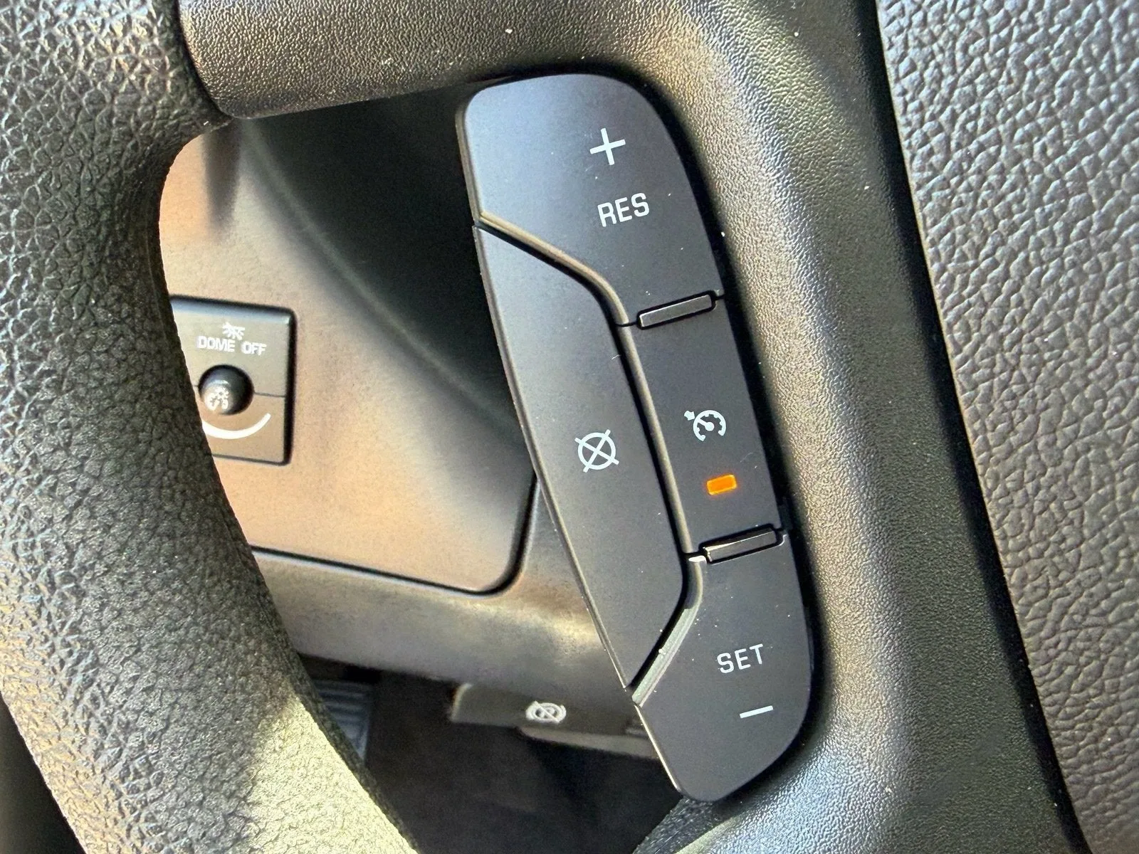 2024 Chevrolet Express Passenger LT photo 24