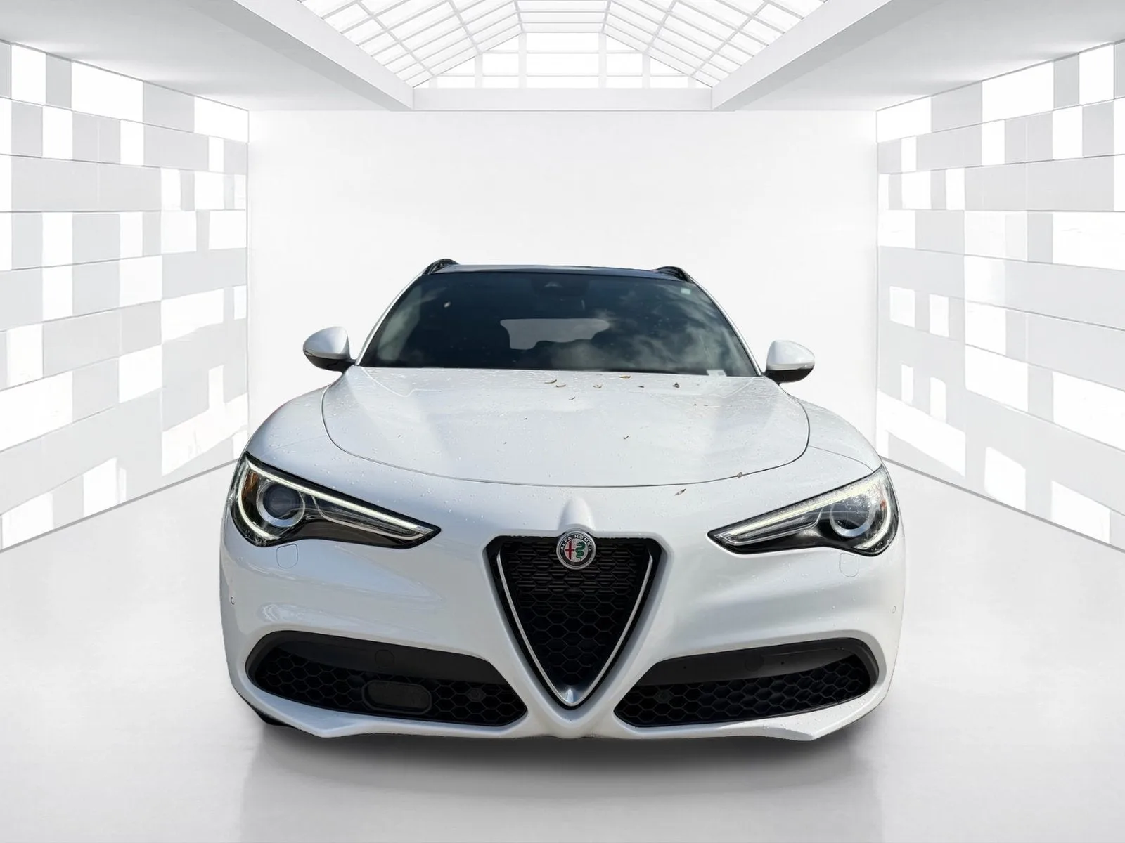 2022 Alfa Romeo Stelvio Ti photo 2