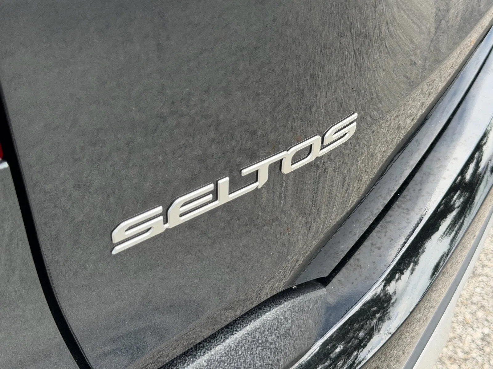 2024 Kia Seltos EX photo 15