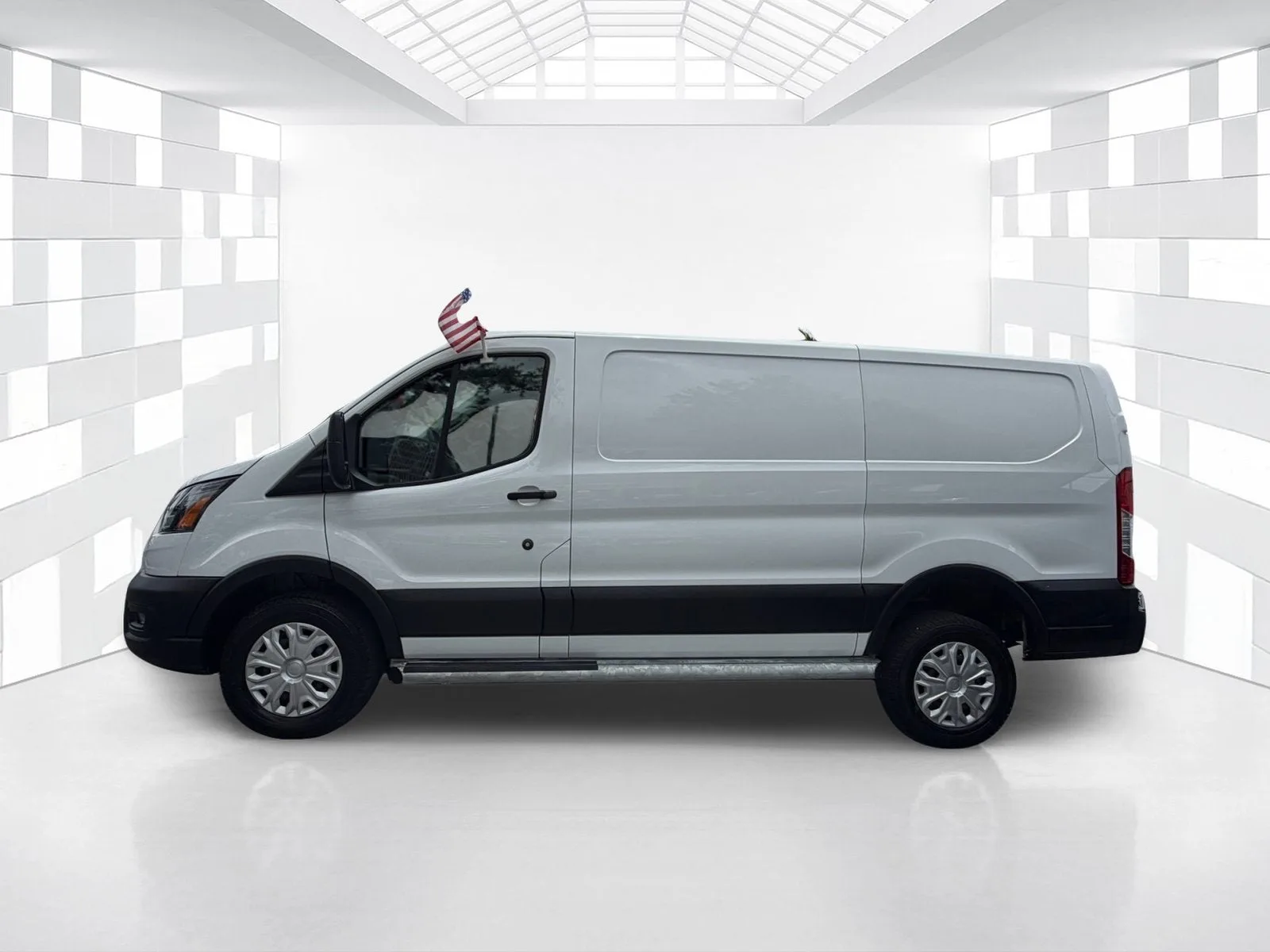 2025 Ford Transit Cargo Van Base photo 4