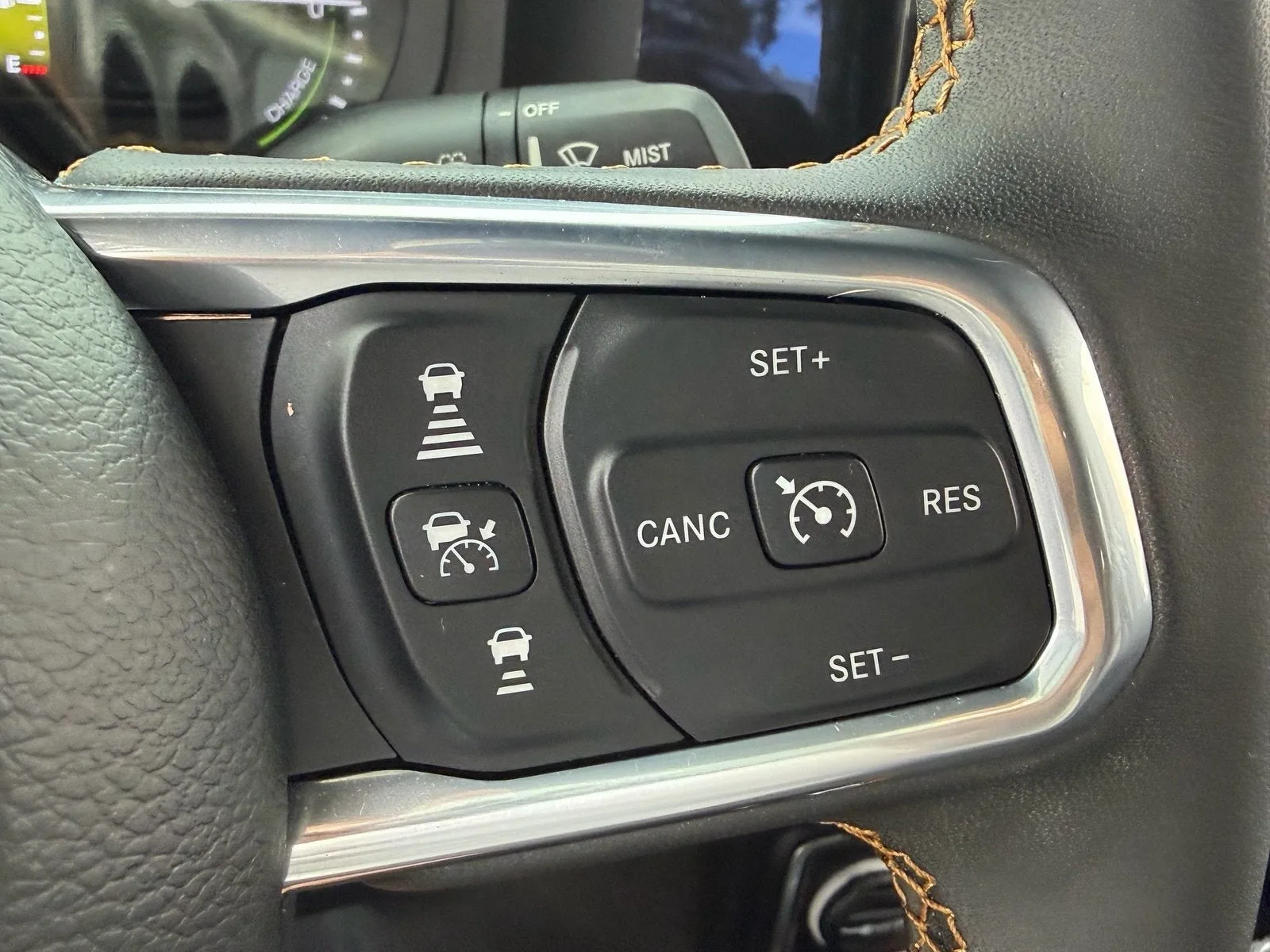 2024 Jeep Wrangler 4xe Sahara photo 27