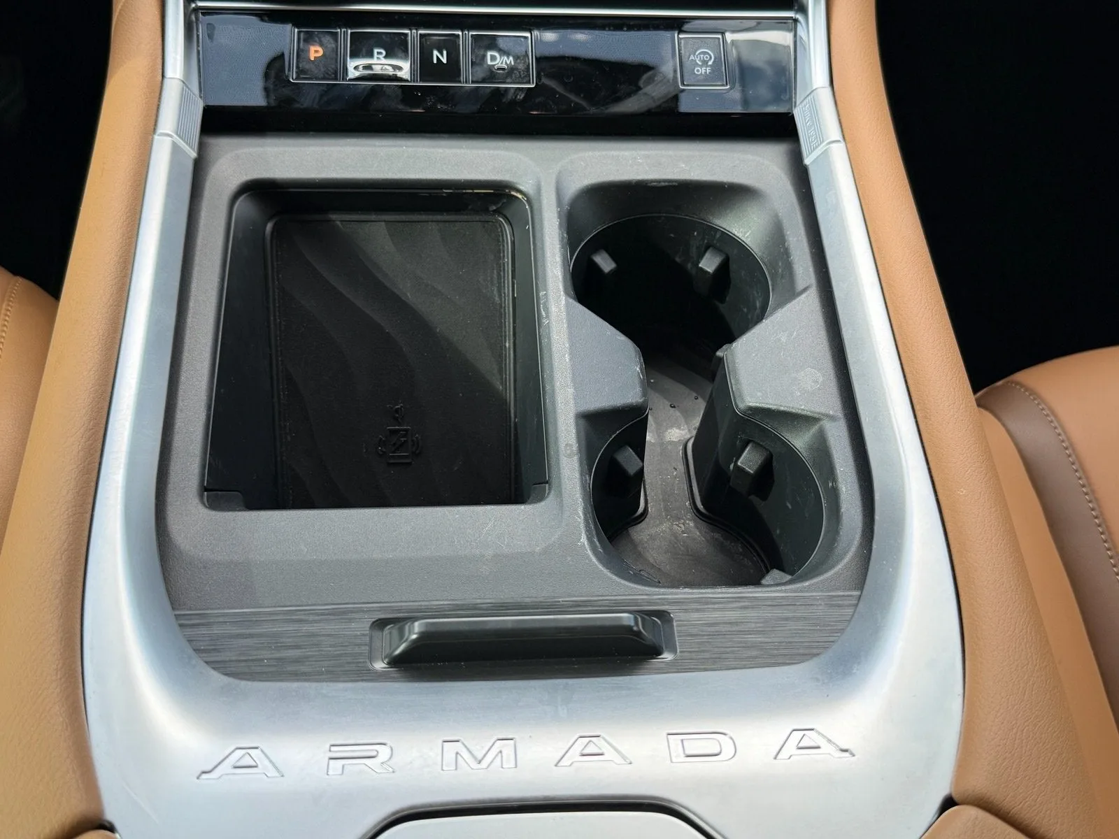 2025 Nissan Armada SL photo 18