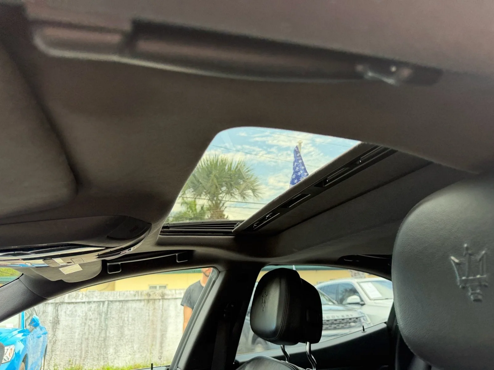 2018 Maserati Ghibli Base photo 21